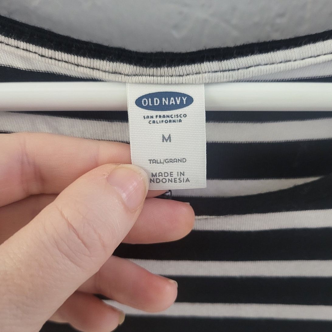 Old Navy Old Navy B&W Striped Short Sleeve Jersey Dress - Medium Size M / US 6-8 / IT 42-44 - 3 Thumbnail