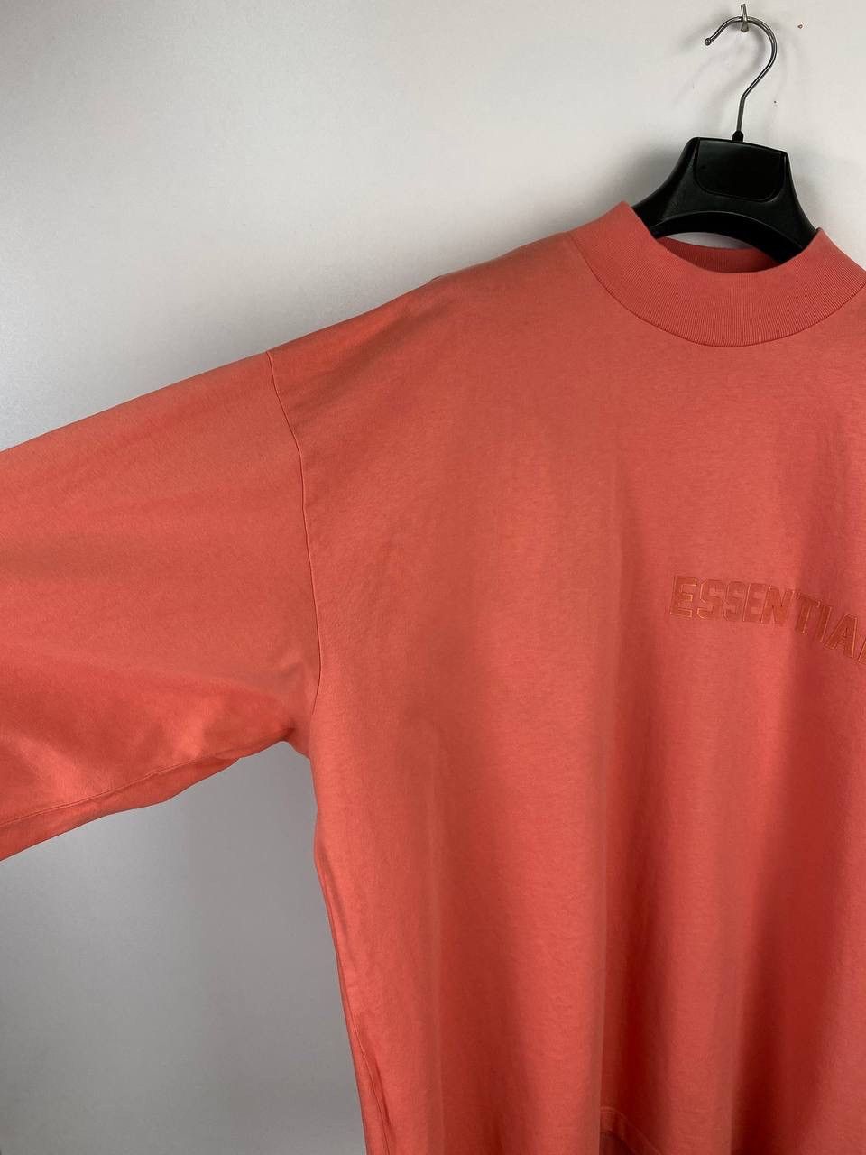 Essentials Essentials Fear Of God streetwear long sleeve size L Size US L / EU 52-54 / 3 - 6 Thumbnail