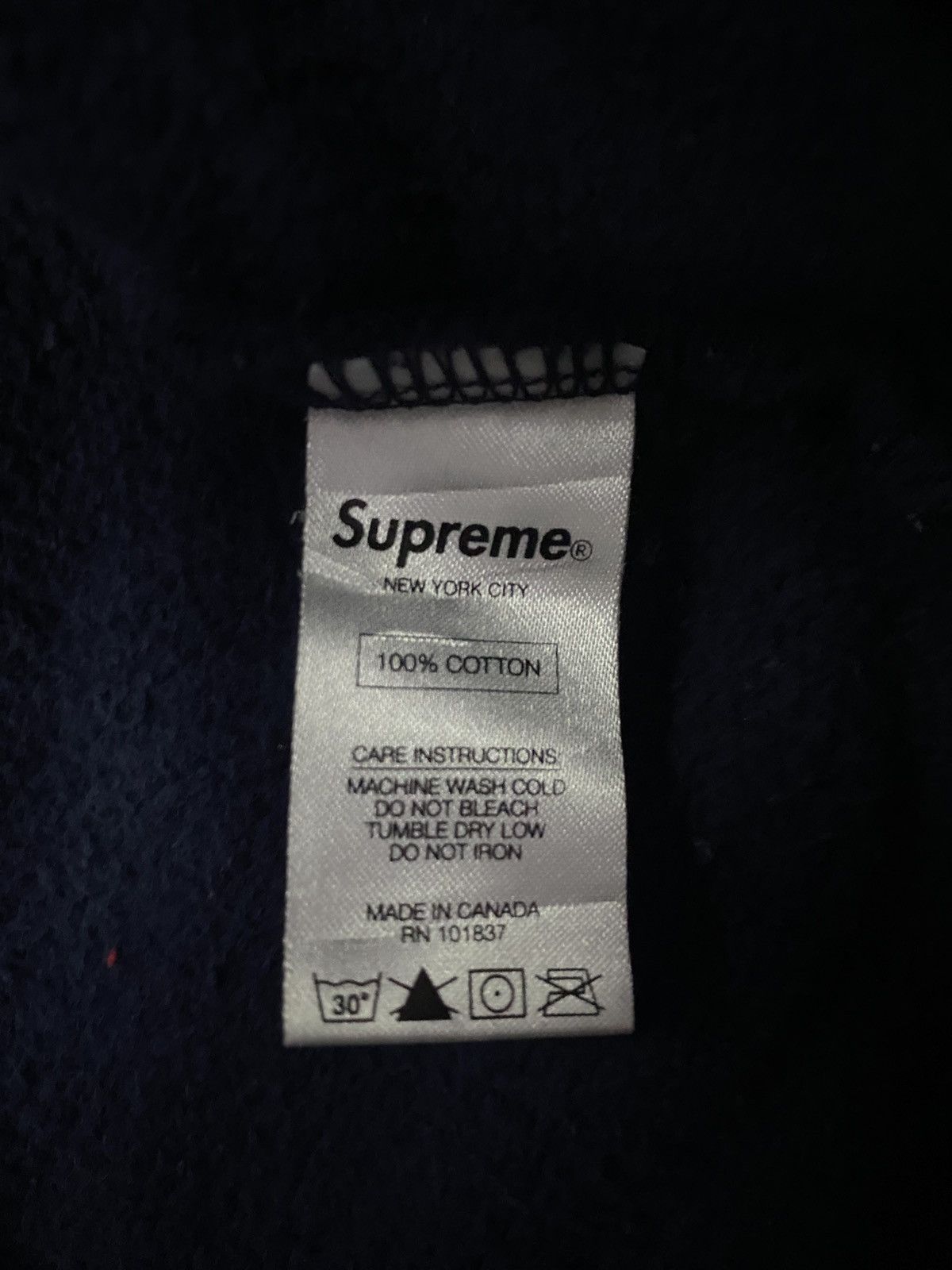 Supreme Supreme Classic Logo Two Tone Hoodie Navy Men’s FW15 Size US M / EU 48-50 / 2 - 5 Thumbnail