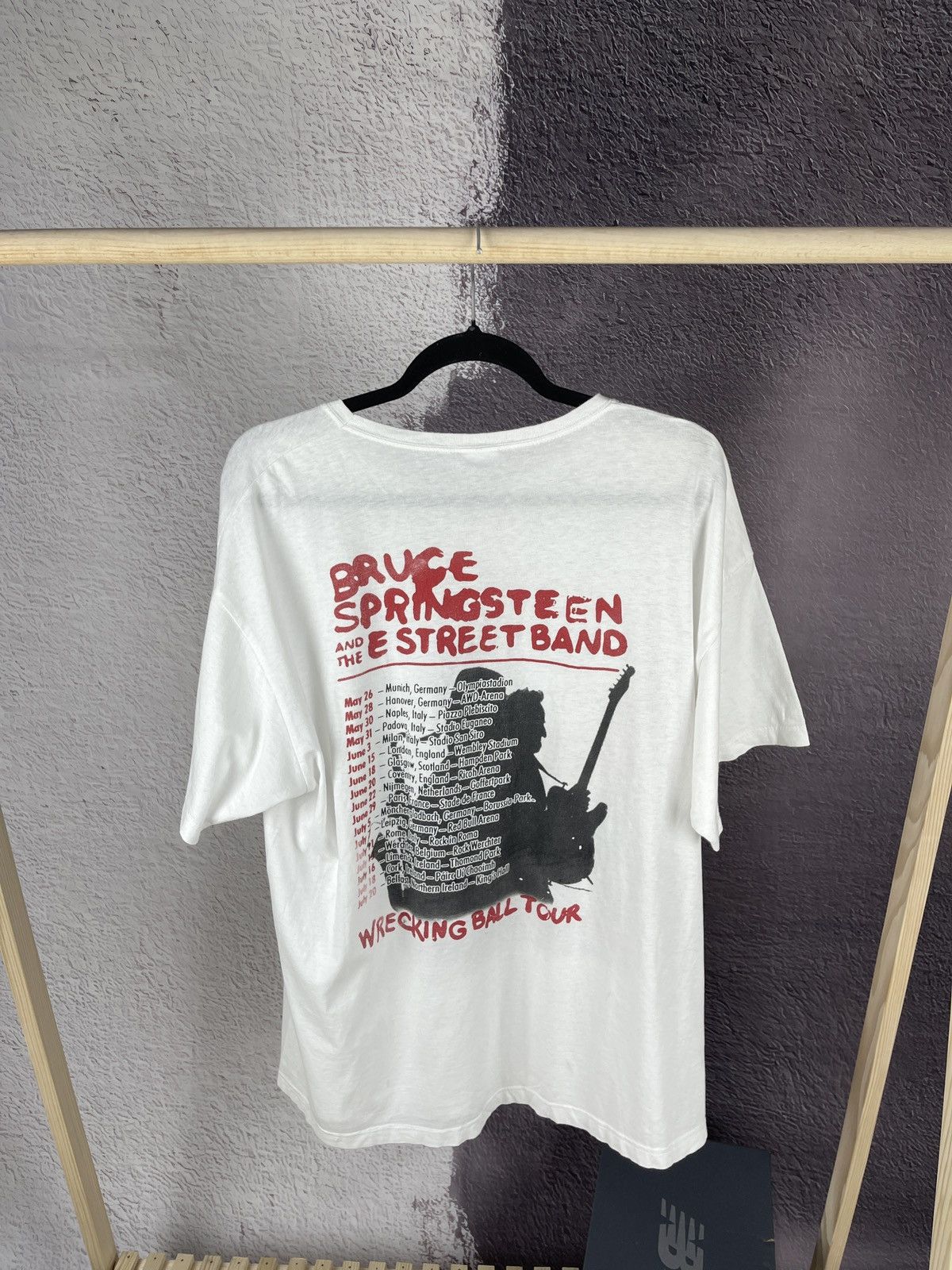 Band Tees Vintage Bruce Springsteen E Street band wrecking ball tee Size US XXL / EU 58 / 5 - 2 Thumbnail