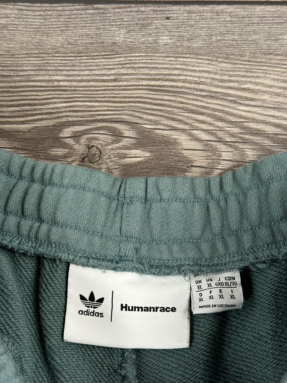 Adidas Pharrell x Adidas Humanrace Sweat Shorts Size US 34 / EU 50 - 6 Thumbnail