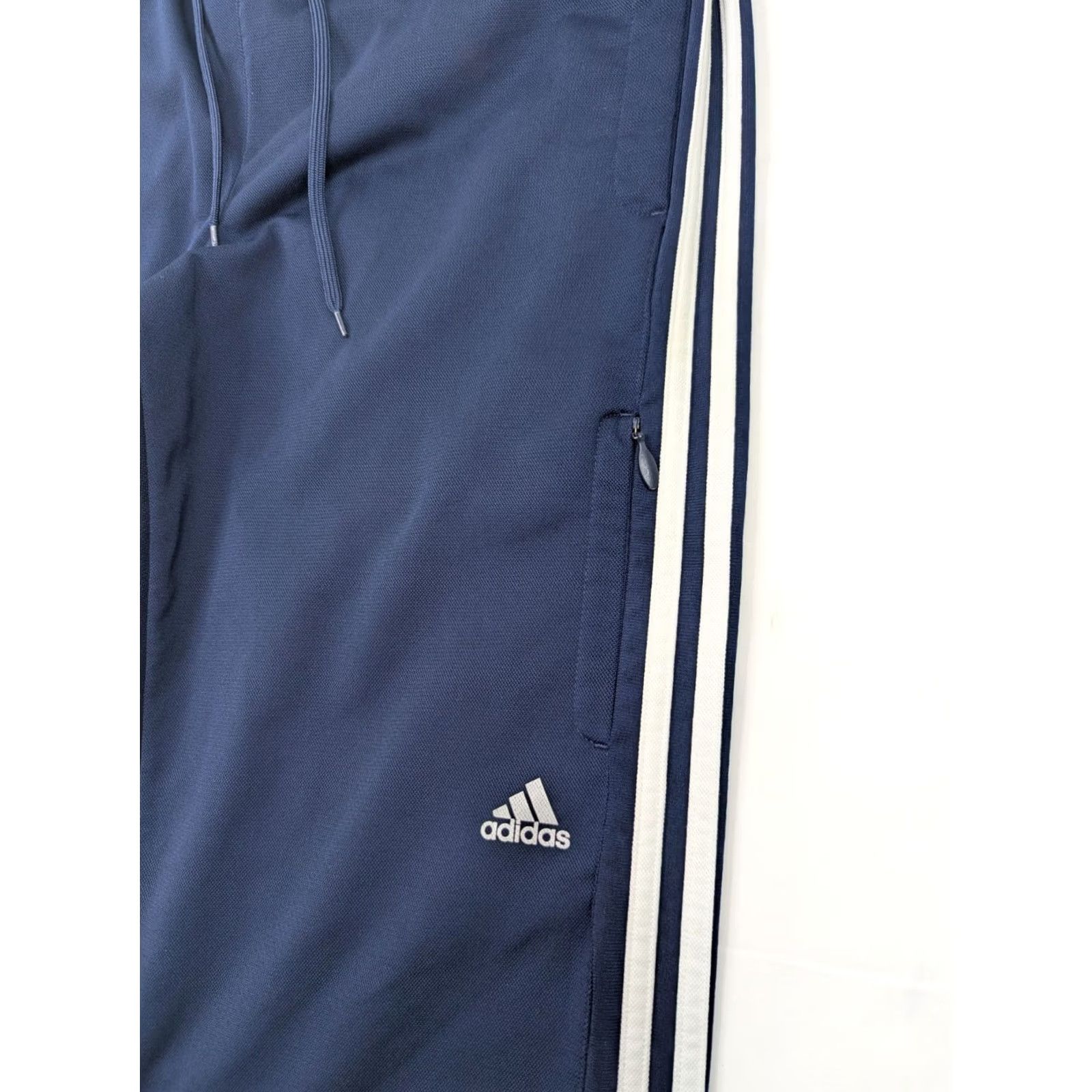 Adidas Adidas Weekender Sweatpants Men L Navy Blue 3-Stripe on Legs Pockets Elastic Waist Regular Size 30x31 Comfort Drape Casual Activewear Sweatpants Size US 33 - 4 Thumbnail