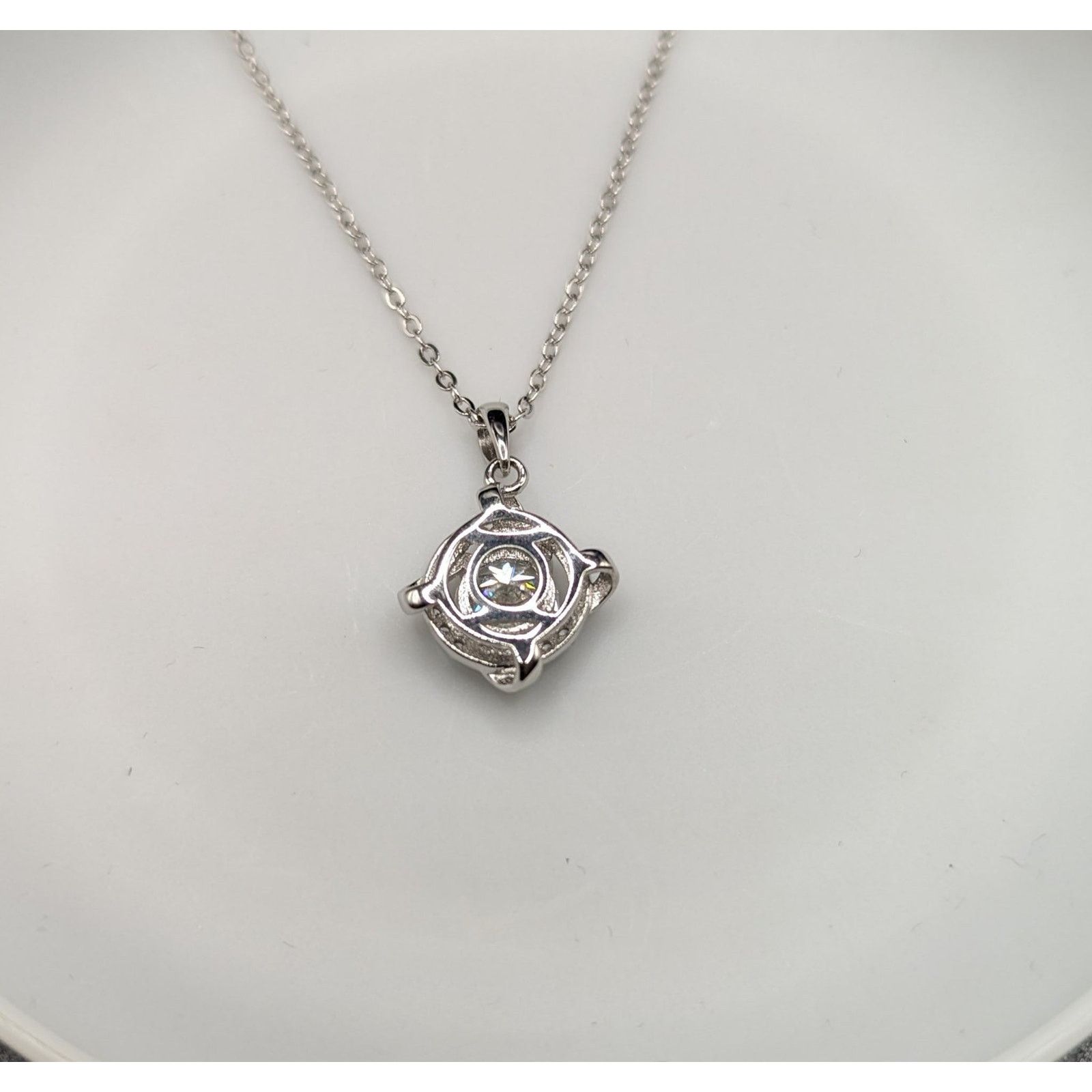 Other Moissanite Windmill Necklace 925 Silver NWT Size ONE SIZE - 12 Thumbnail