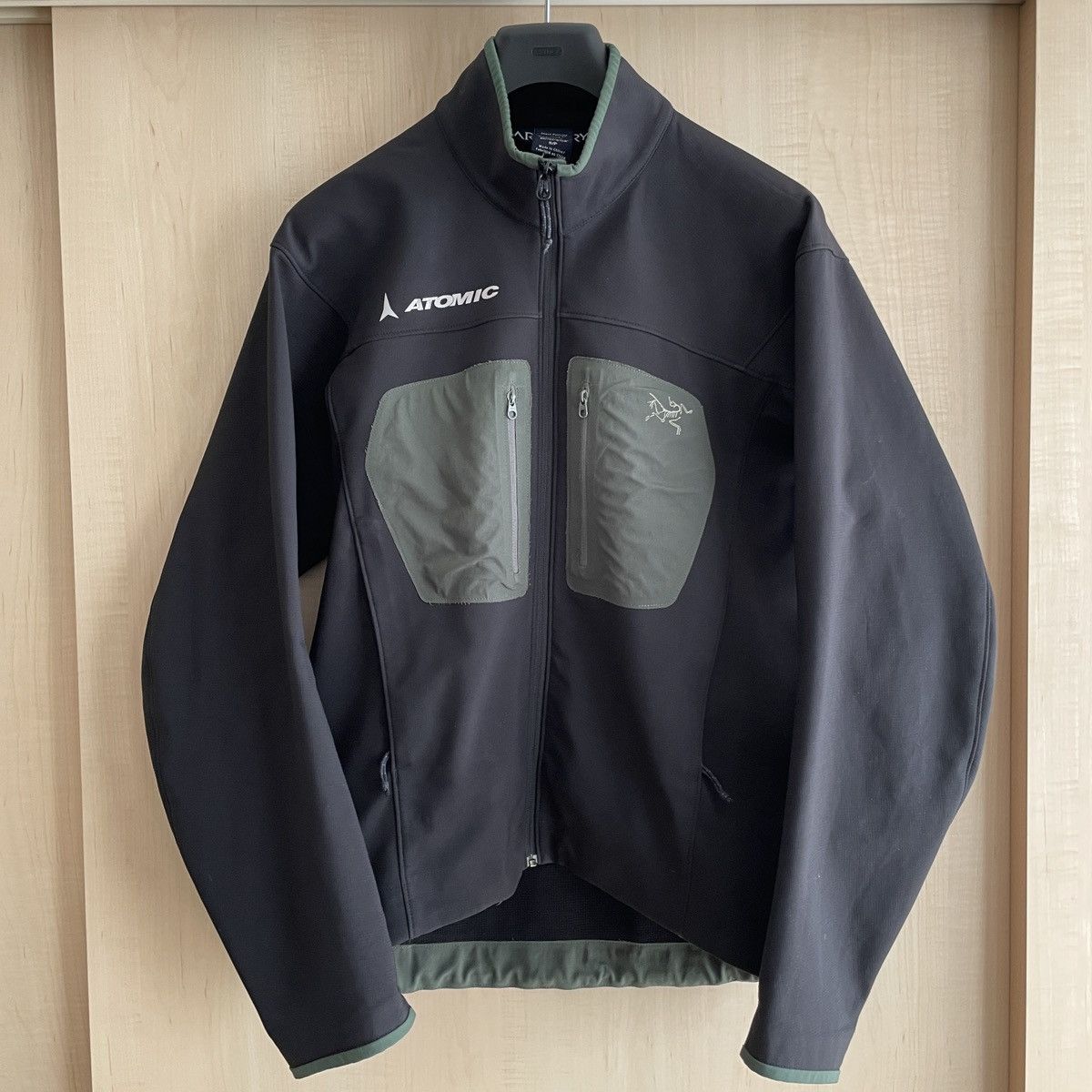 Arc'teryx ARC’TERYX × ATOMIC softshell jacket Size US S / EU 44-46 / 1 - 1 Thumbnail