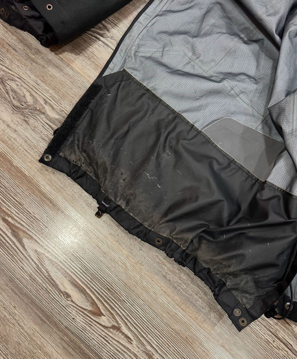 Arc'teryx × Goretex Arc’teryx women’s gore Tex pants size L Size 27" / US 4 / IT 40 - 10 Thumbnail