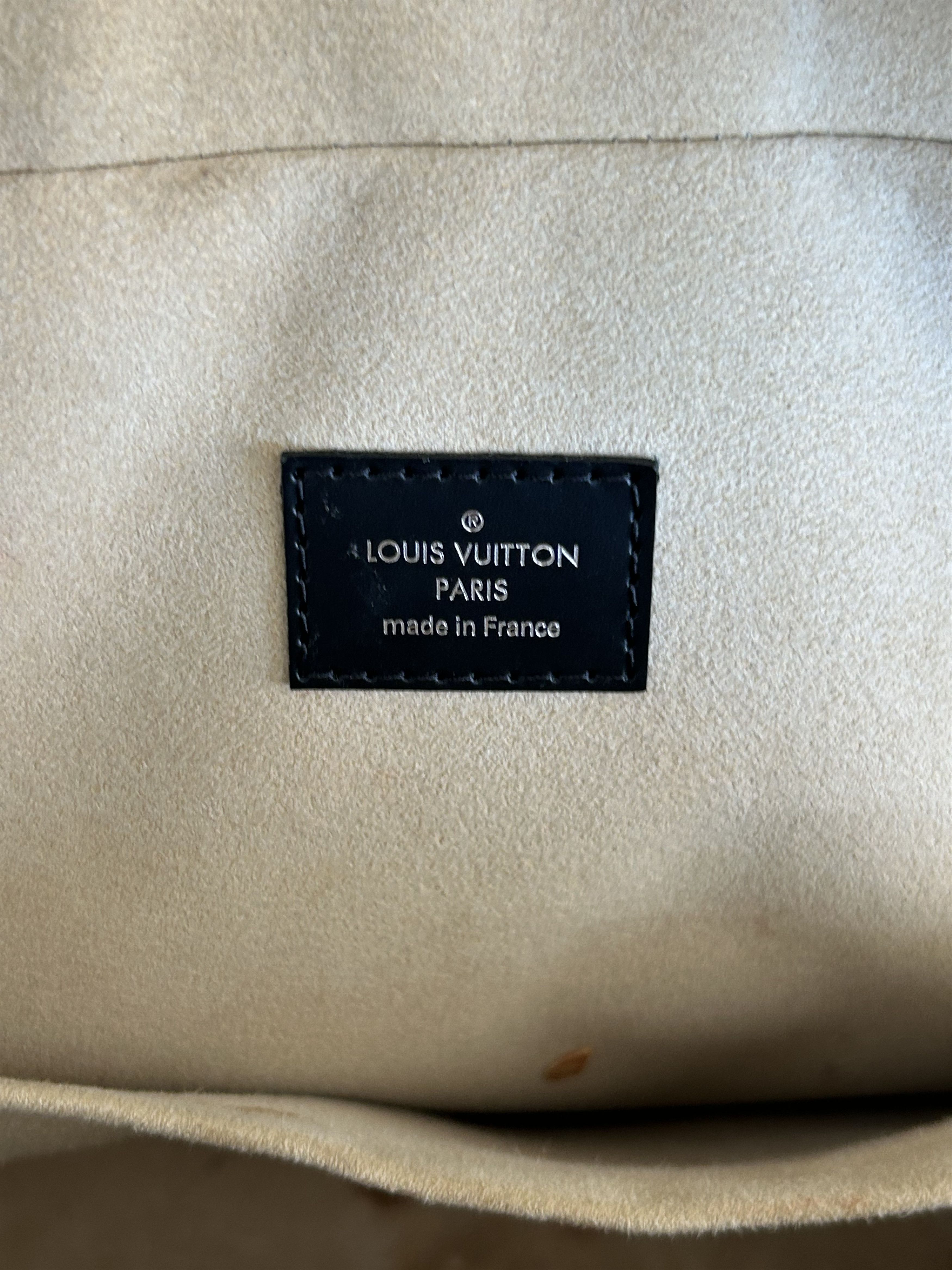 Louis Vuitton Louis Vuitton Brown & Black Monogram Canvas Dora Soft MM Bag Size ONE SIZE - 6 Thumbnail