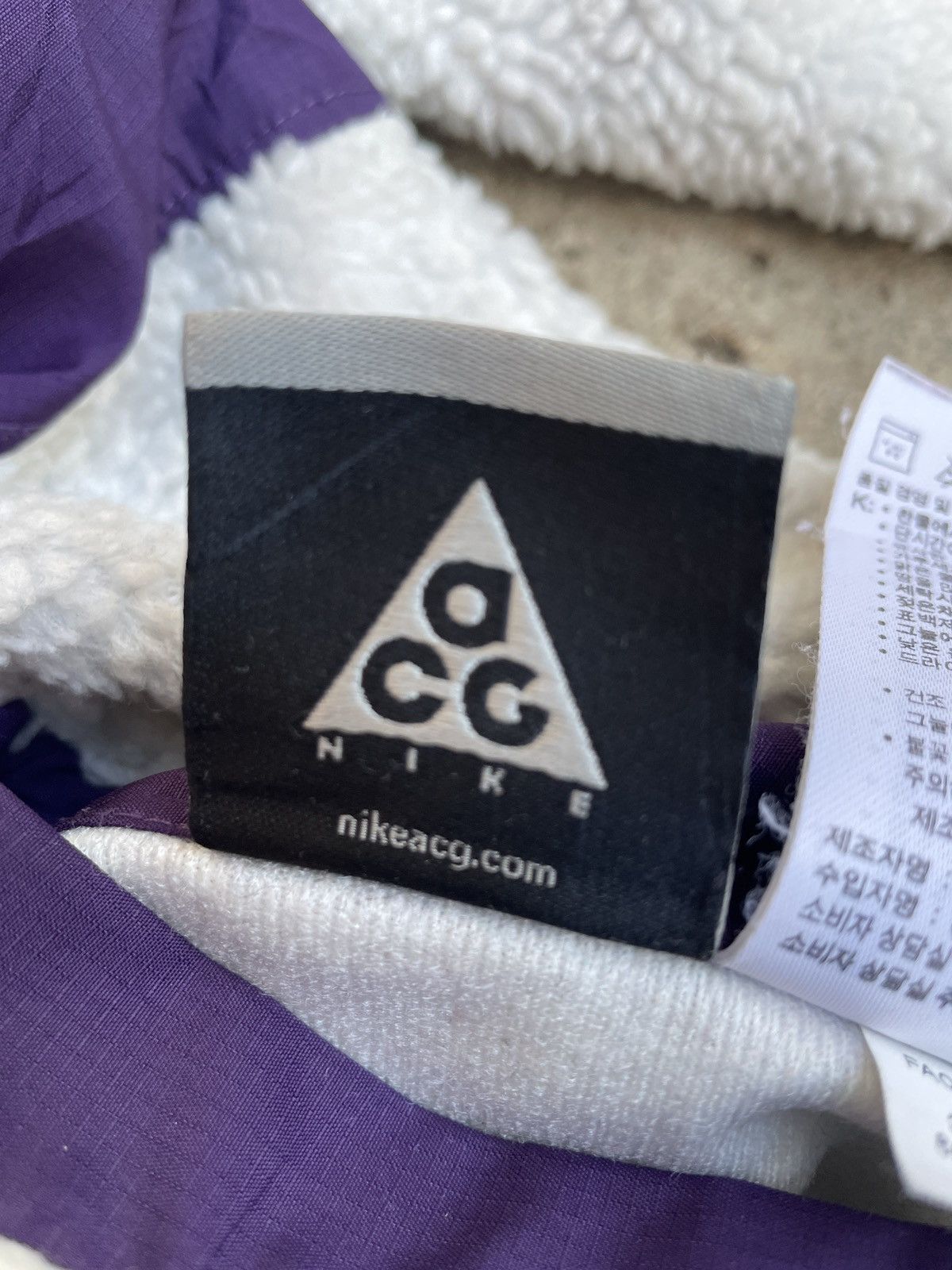 Nike ACG Vintage Nike ACG Reversible Sherpa Fleece Jacket Size US XL / EU 56 / 4 - 17 Thumbnail