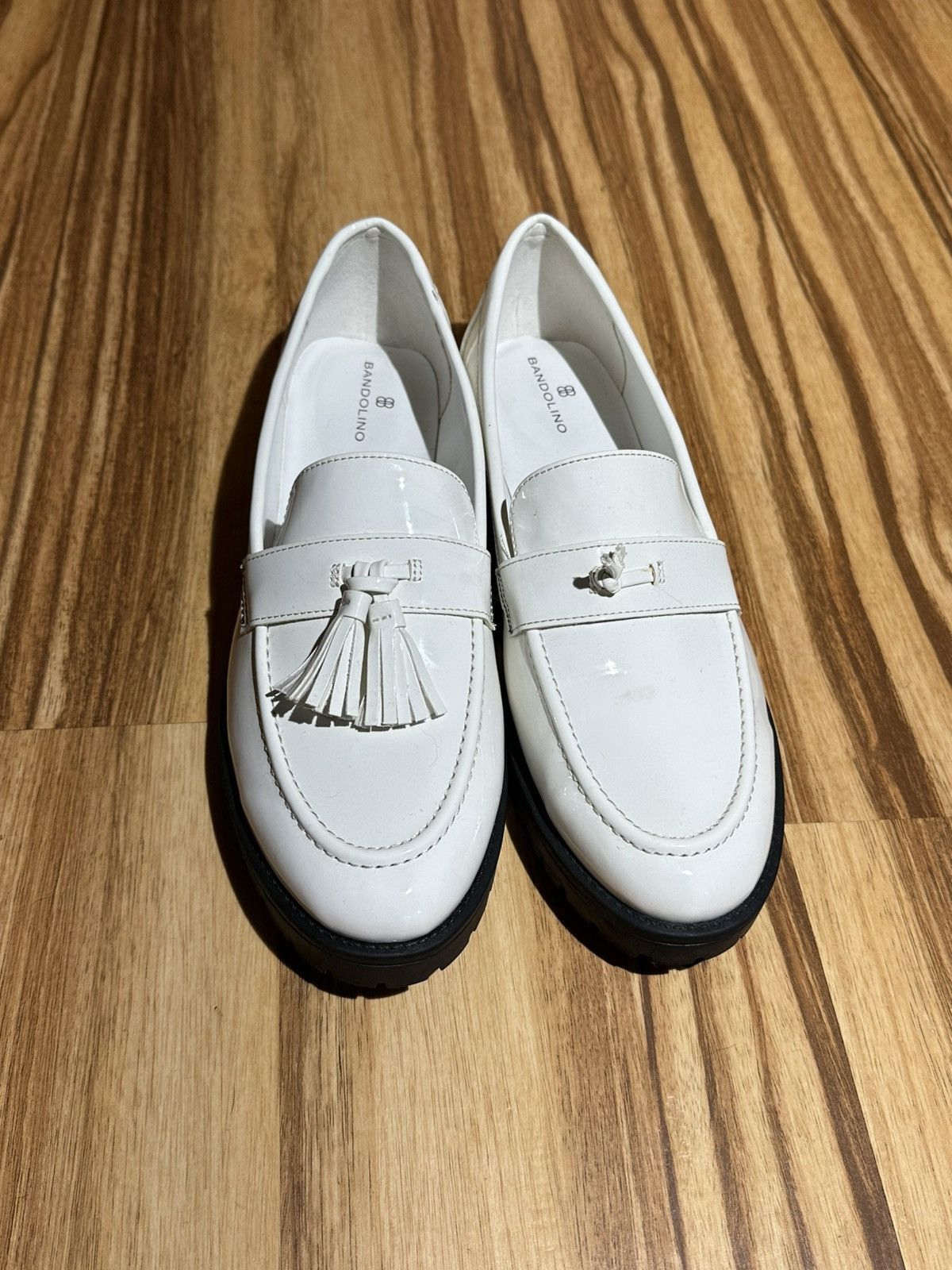 Other Bandolino Women's White Tassel Loafers Size US 10 / IT 40 - 1 Thumbnail