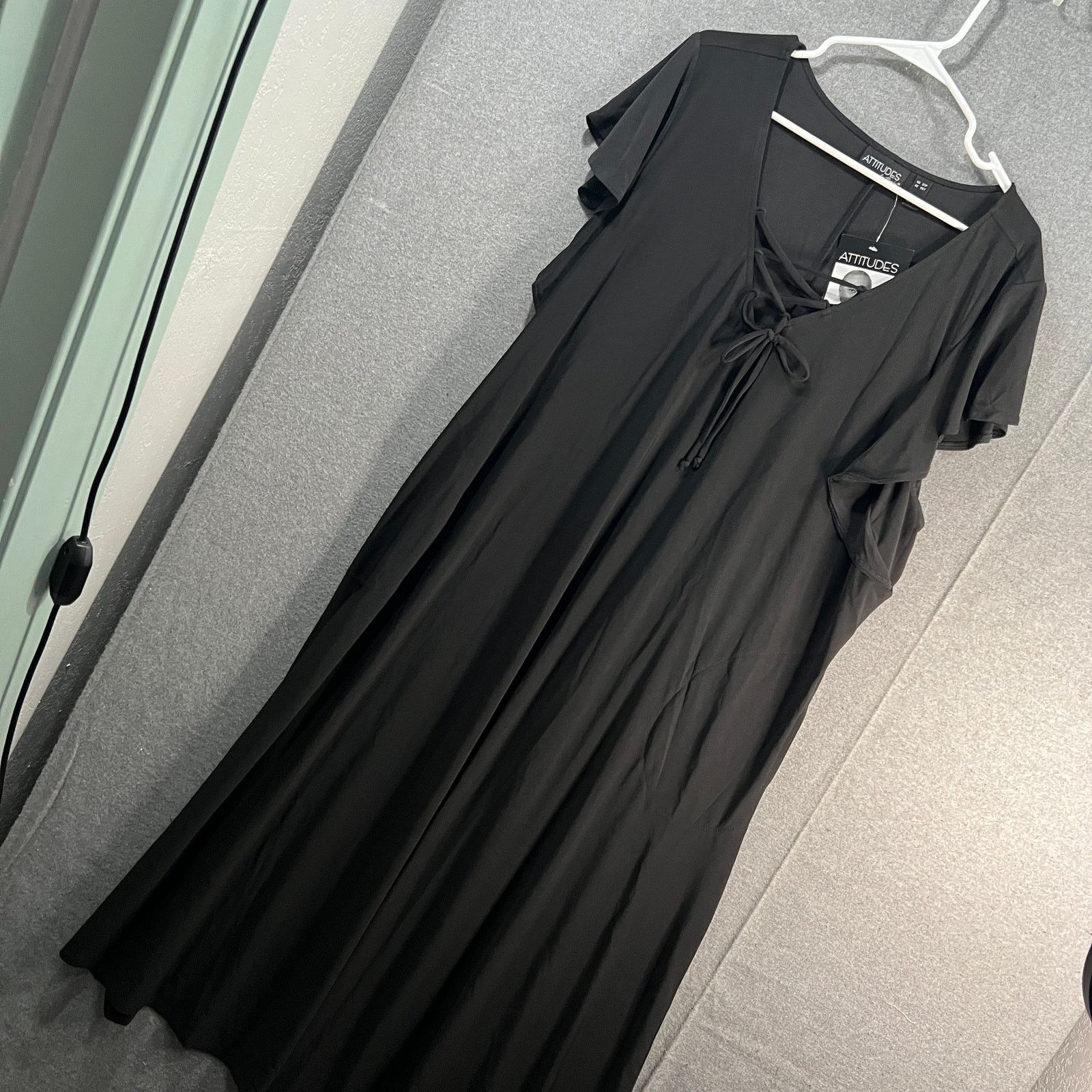 Other Attitudes by Renee Petite Lace Front Maxi Dress Black 3XP Size 3XL / US 20-22 - 1 Thumbnail