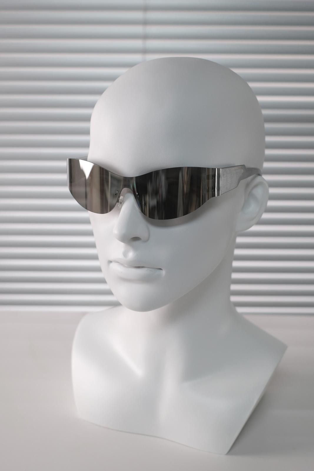 Other Rare Vtg Y2k Avant Garde Stylist Black Sunglasses Unisex OS Size ONE SIZE - 3 Thumbnail