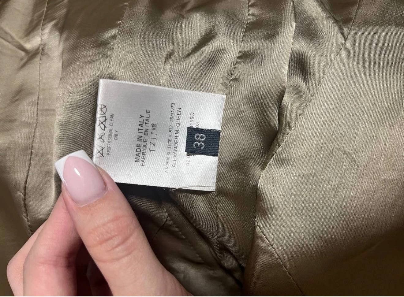 Alexander McQueen Authentic Alexander McQueen Leather Jacket Size XS / US 0-2 / IT 36-38 - 5 Thumbnail