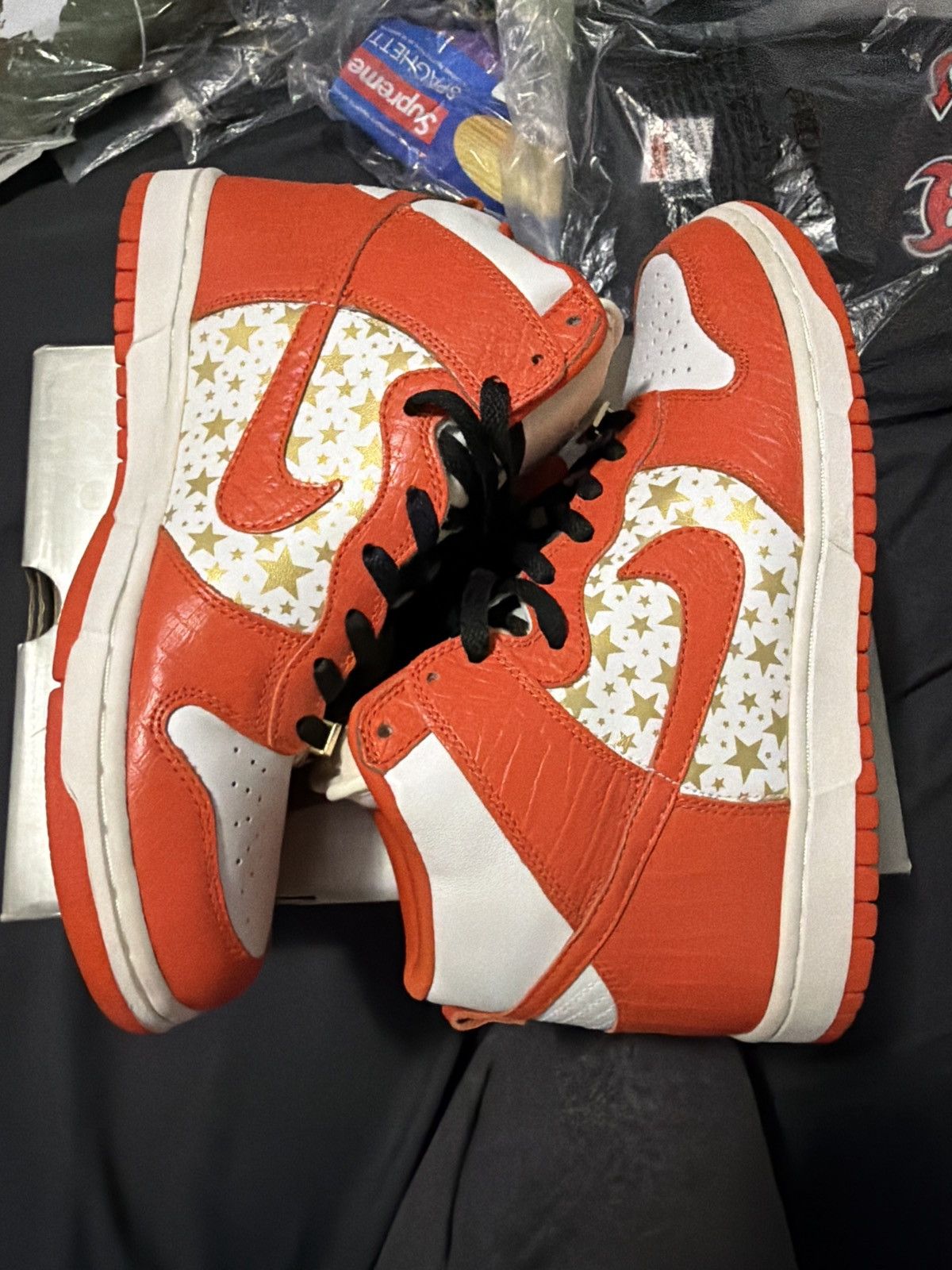 Nike × Supreme Supreme Dunk High Orange Stars Size US 10 / EU 43 - 4 Thumbnail