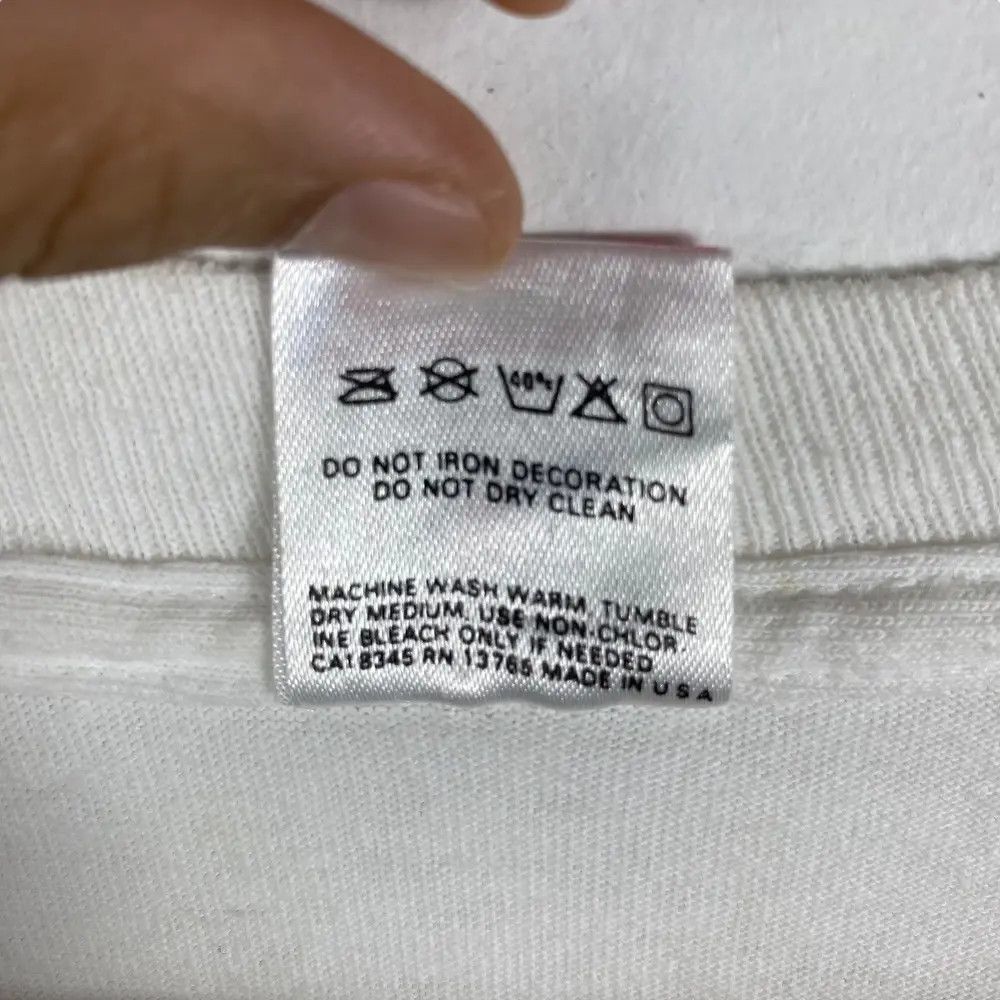 Vintage Vintage 90's PLUMS SUSHI CLUB Artwork Some Like Is Raw Tee Size US XL / EU 56 / 4 - 8 Thumbnail
