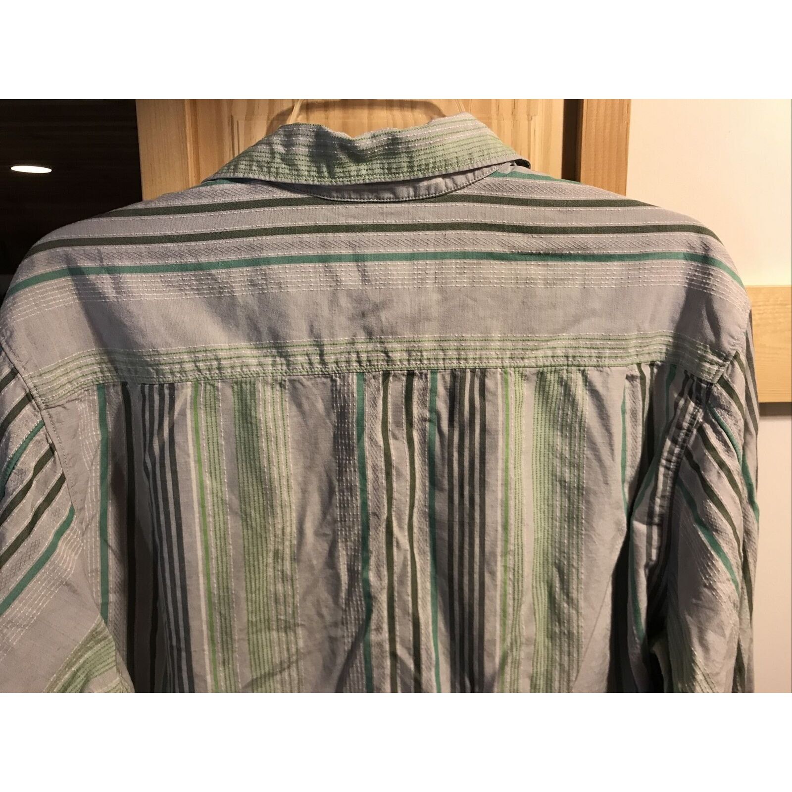 Tommy Bahama Tommy Bahama Mens M Striped Silk Blend Button Hawaiian Shirt Size US M / EU 48-50 / 2 - 9 Thumbnail