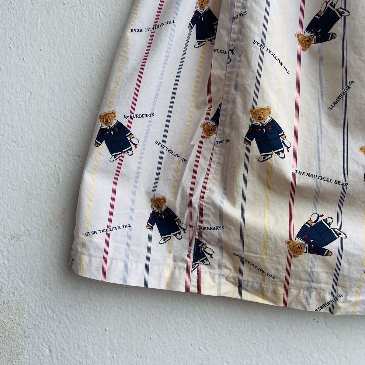 Burberry × Vintage Real Vintage Burberrys The Nautical Bear Monogram Skirts Size 26" / US 2 / IT 38 - 14 Thumbnail