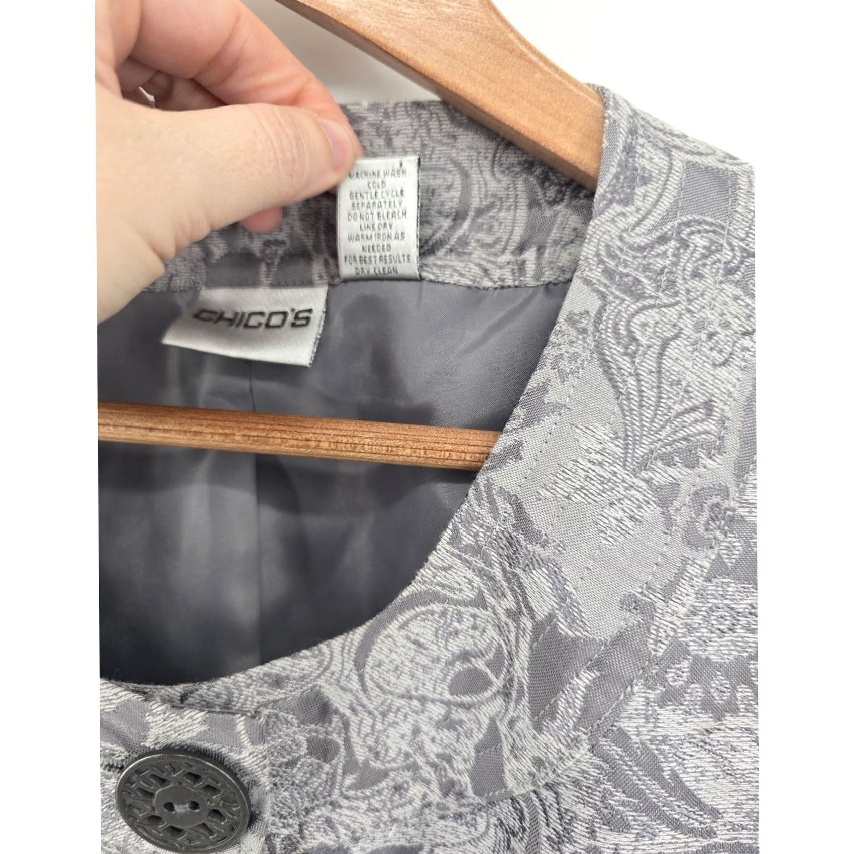 Vintage Chico's Blazer Jacket Womens Gray Silk Blend Damask Jacquard Button Front Coat Size L / US 10 / IT 46 - 4 Thumbnail