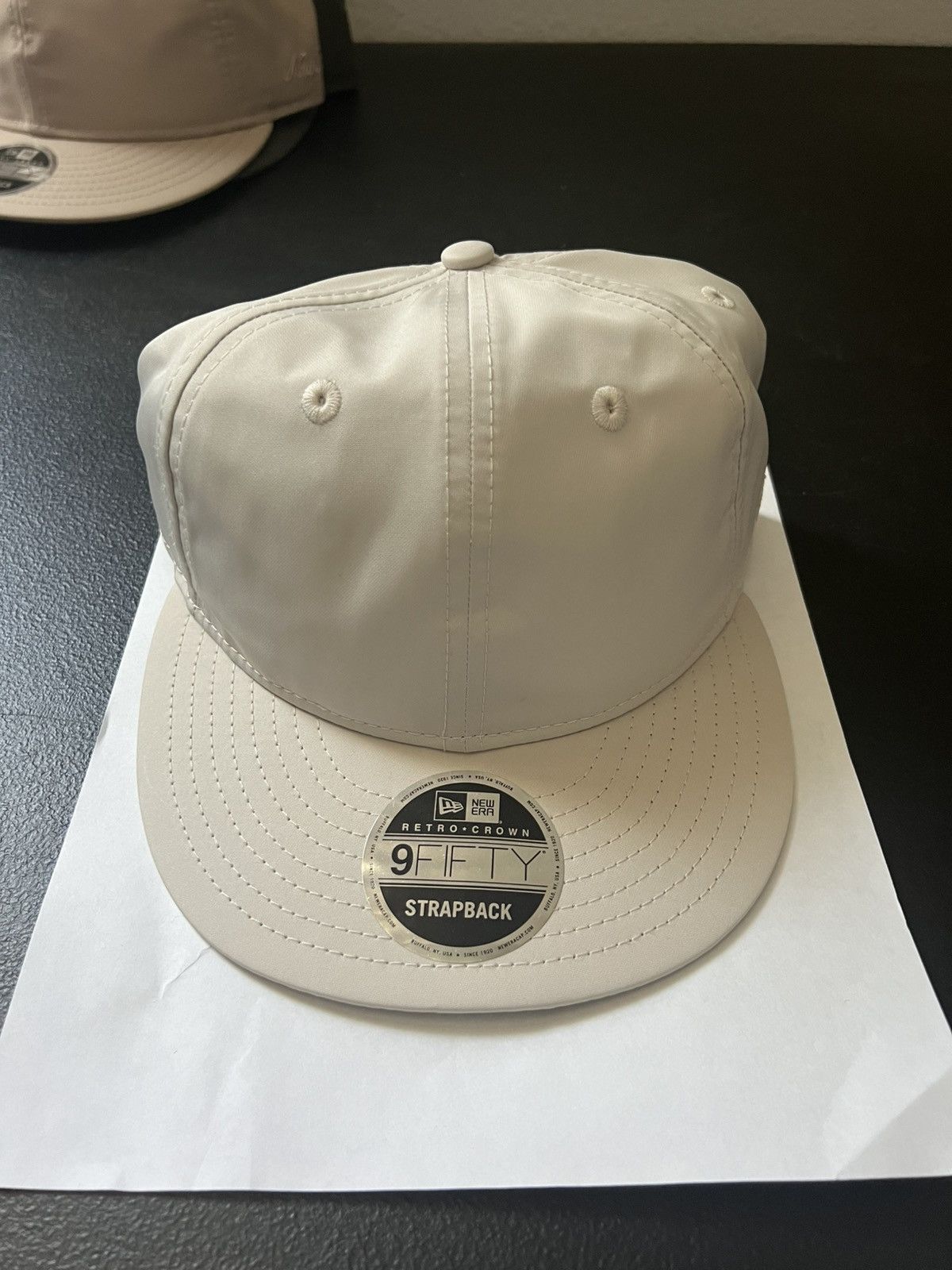 Essentials × Fear of God ESSENTIALS Fear of God New Era