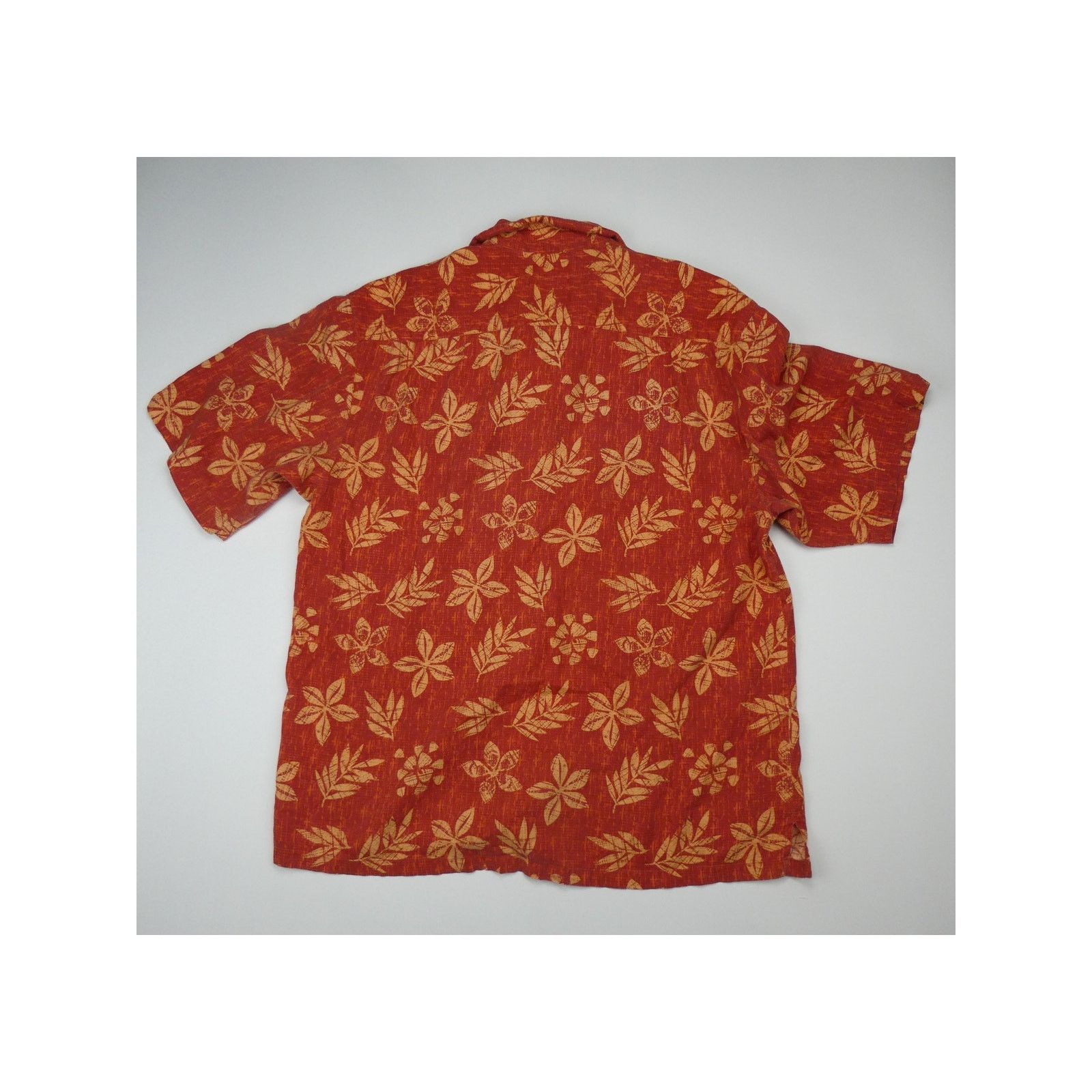 Columbia men's Columbia Hawaiian button-down shirt, medium, red Size US M / EU 48-50 / 2 - 2 Thumbnail