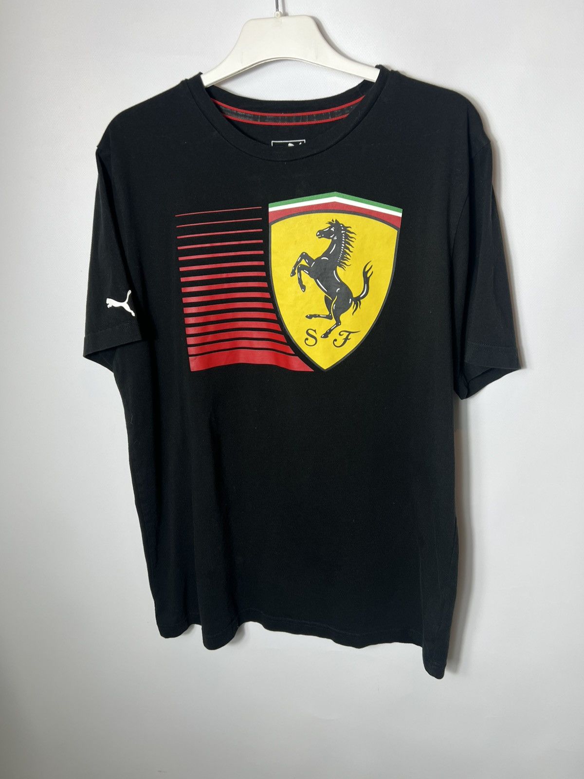 Ferrari × Puma Vintage streetwear racing f1 Puma Ferrari y2k T-shirt Size US L / EU 52-54 / 3 - 1 Thumbnail