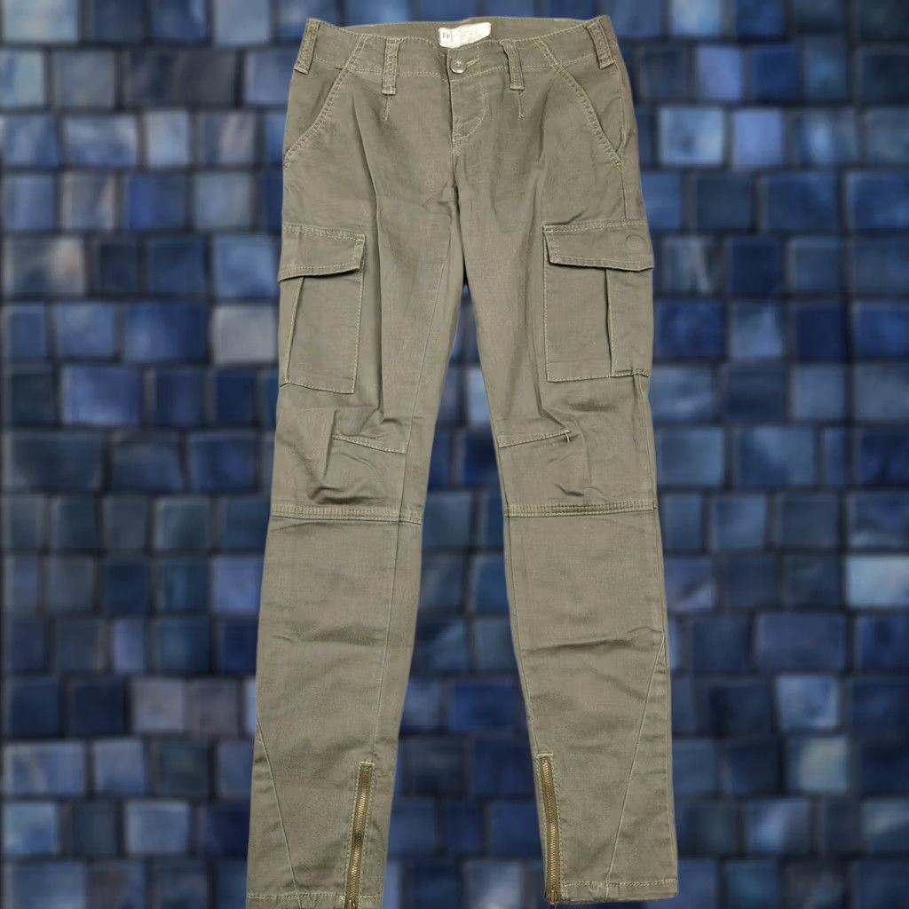 Free People Free People Pants Womens 26 Green Twill Cargo Slim Ankle Zip Stretch Pockets Size 26" / US 2 / IT 38 - 1 Thumbnail