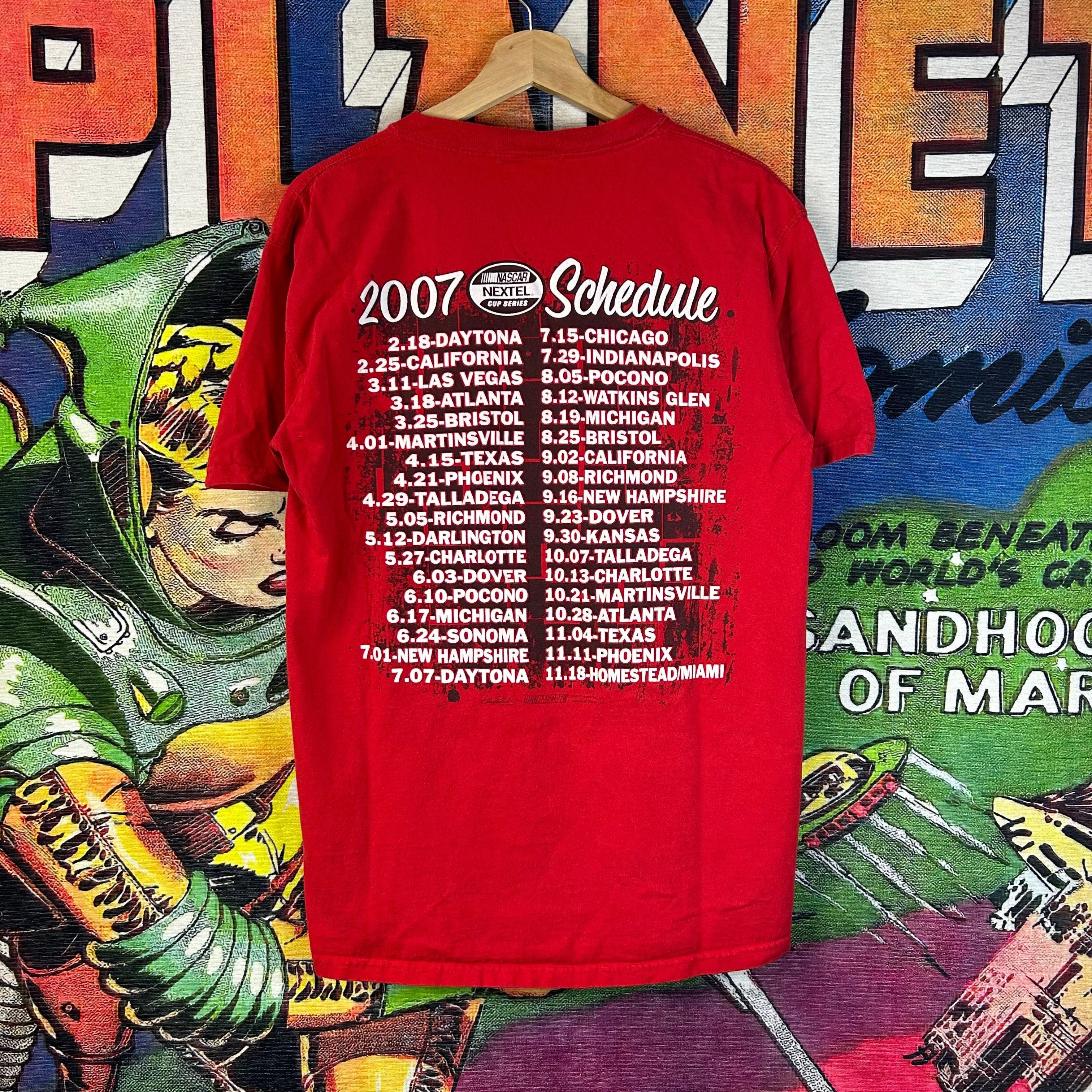 Chase Authentics 2007 Chase Authentics Dale Earnhardt Jr. Tee Size Medium Size US M / EU 48-50 / 2 - 2 Thumbnail