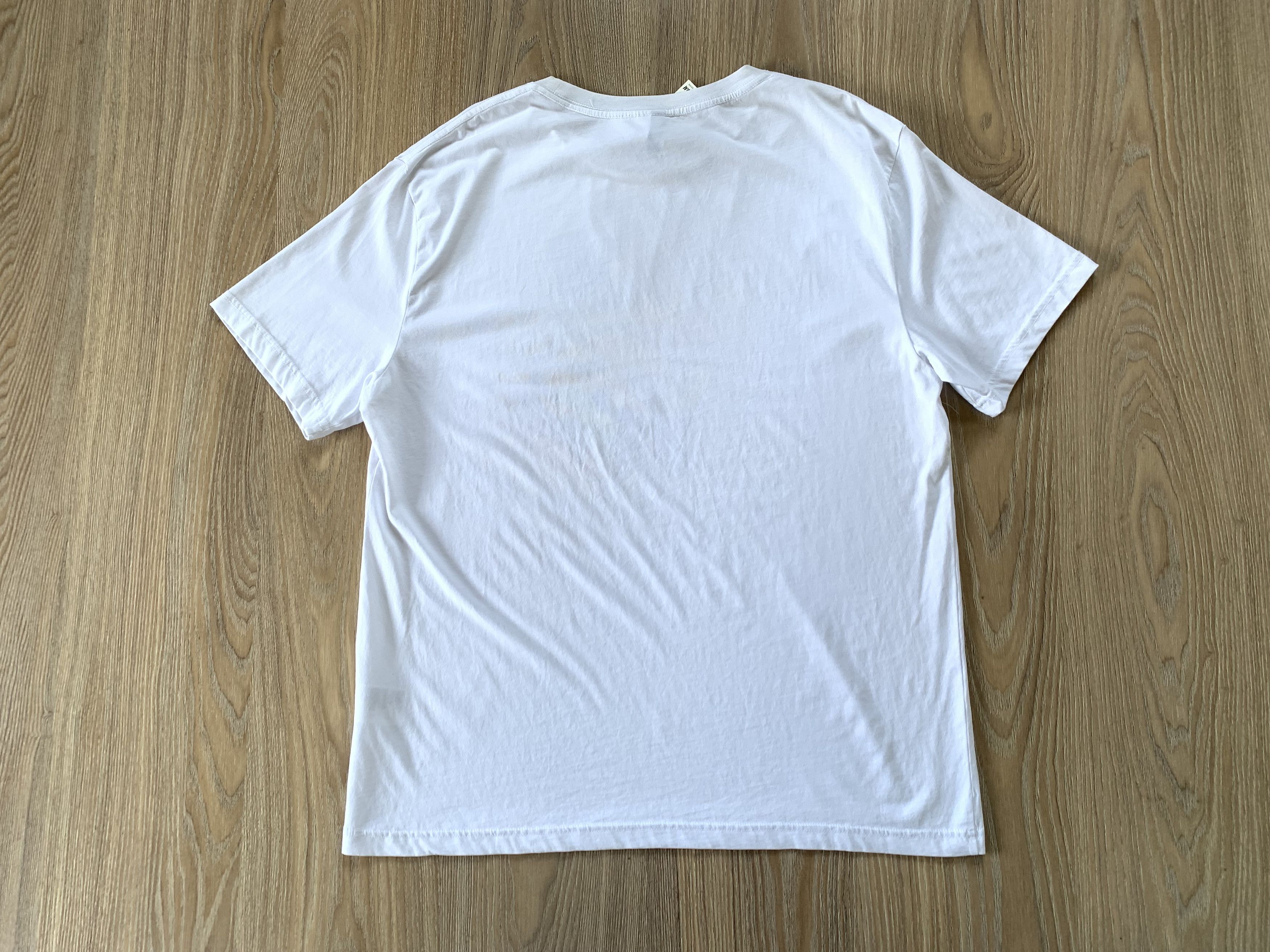 H&M × The Simpsons The Simpsons H&M Printed Big Logo T-Shirt Size US L / EU 52-54 / 3 - 3 Thumbnail