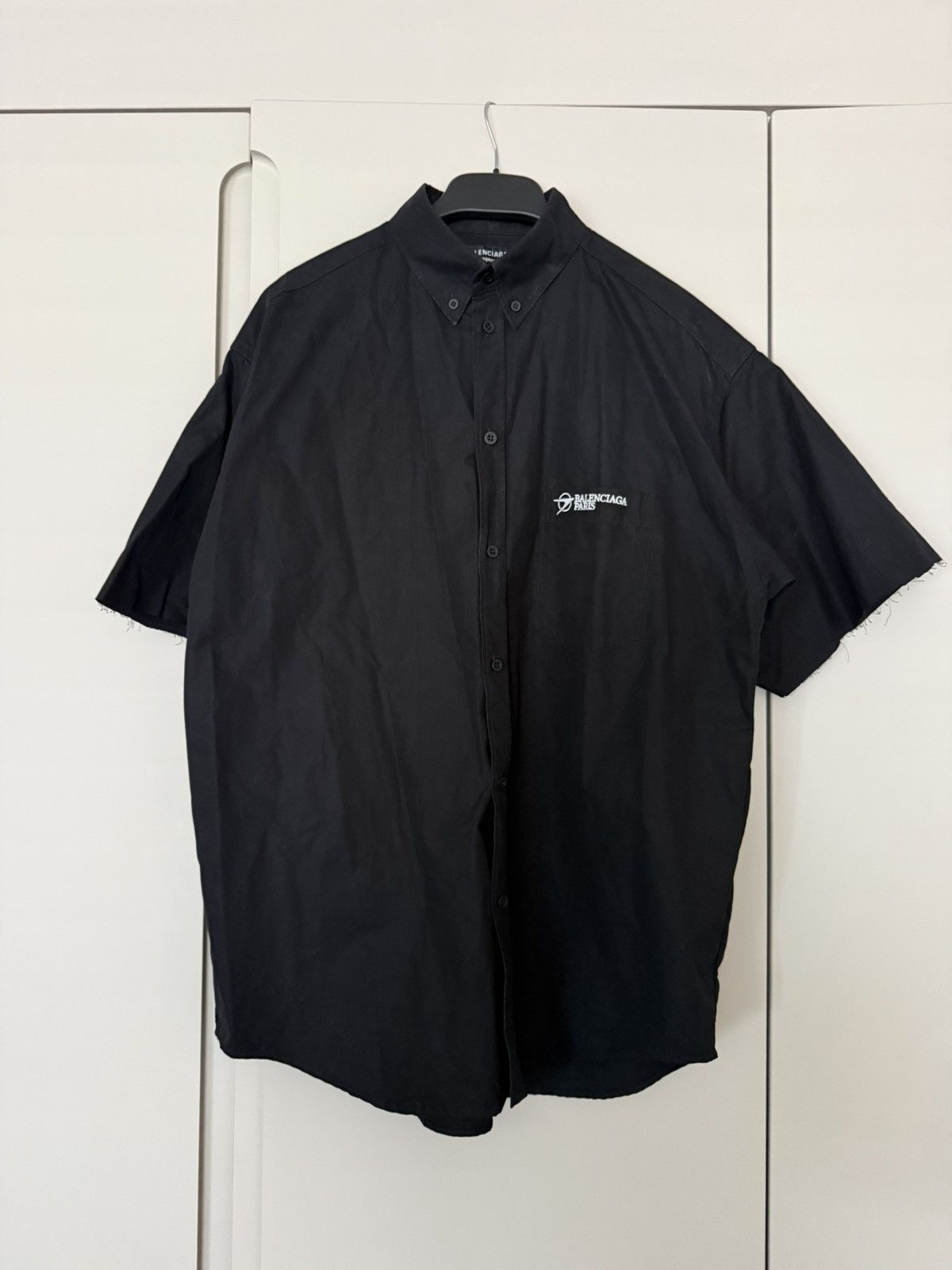 Balenciaga Balenciaga Big logo short sleeve shirt Size US M / EU 48-50 / 2 - 2 Thumbnail