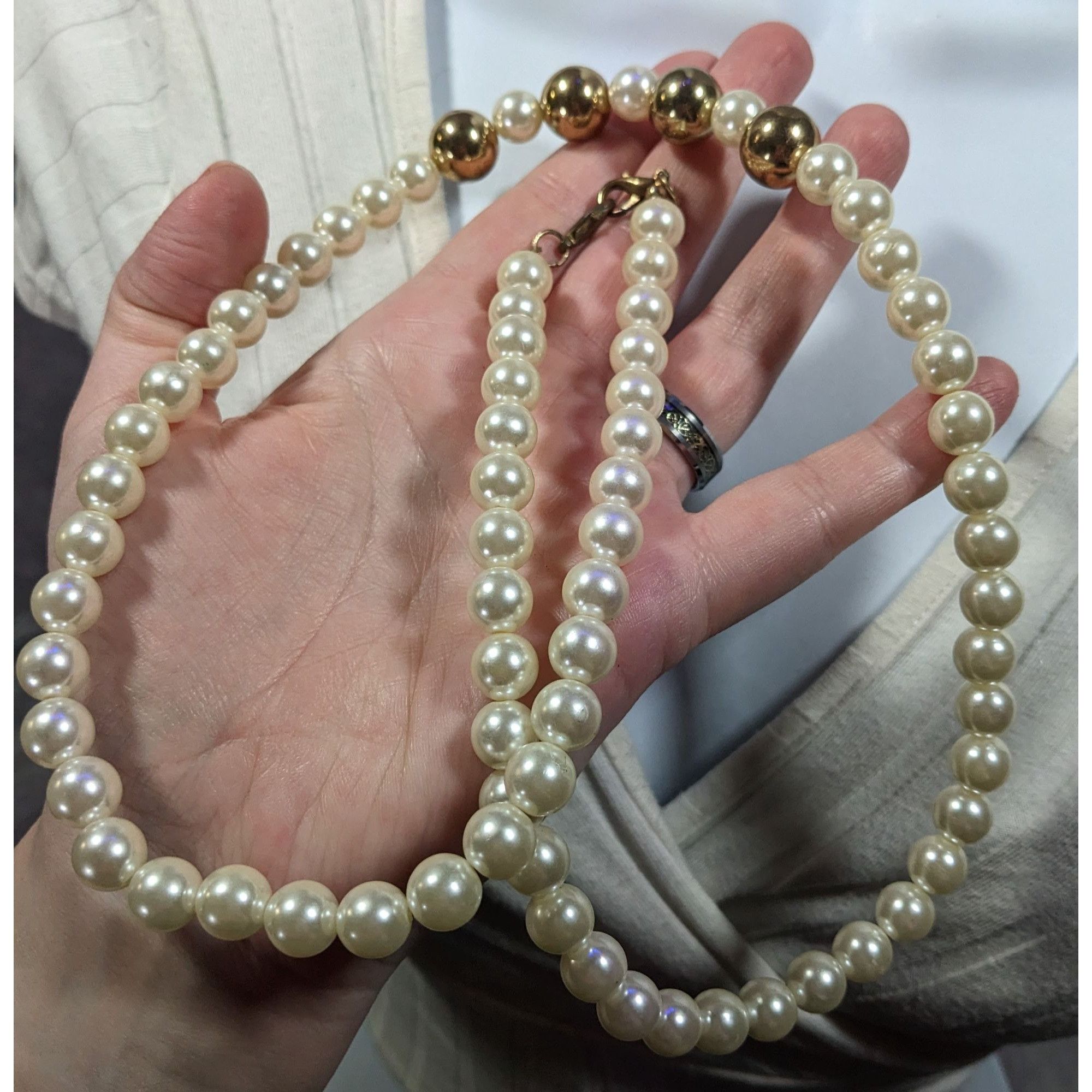 Other Vintage Elegant Glam Faux Pearl Necklace With Gold Tone Acce Size ONE SIZE - 4 Thumbnail