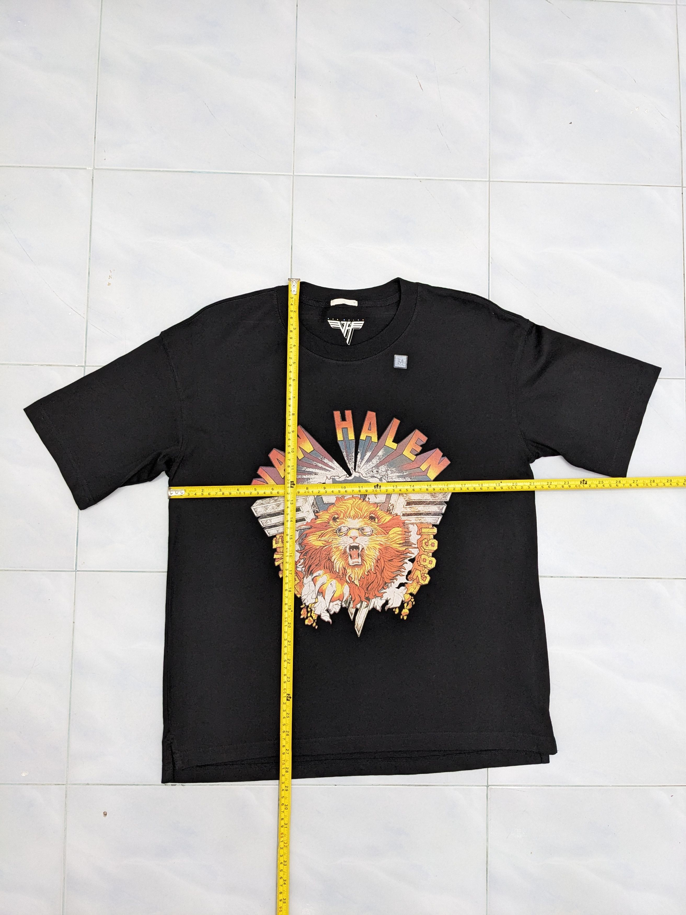 Band Tees VAN HALEN X JAPANESE BRAND GU TSHIRT Size US M / EU 48-50 / 2 - 6 Thumbnail