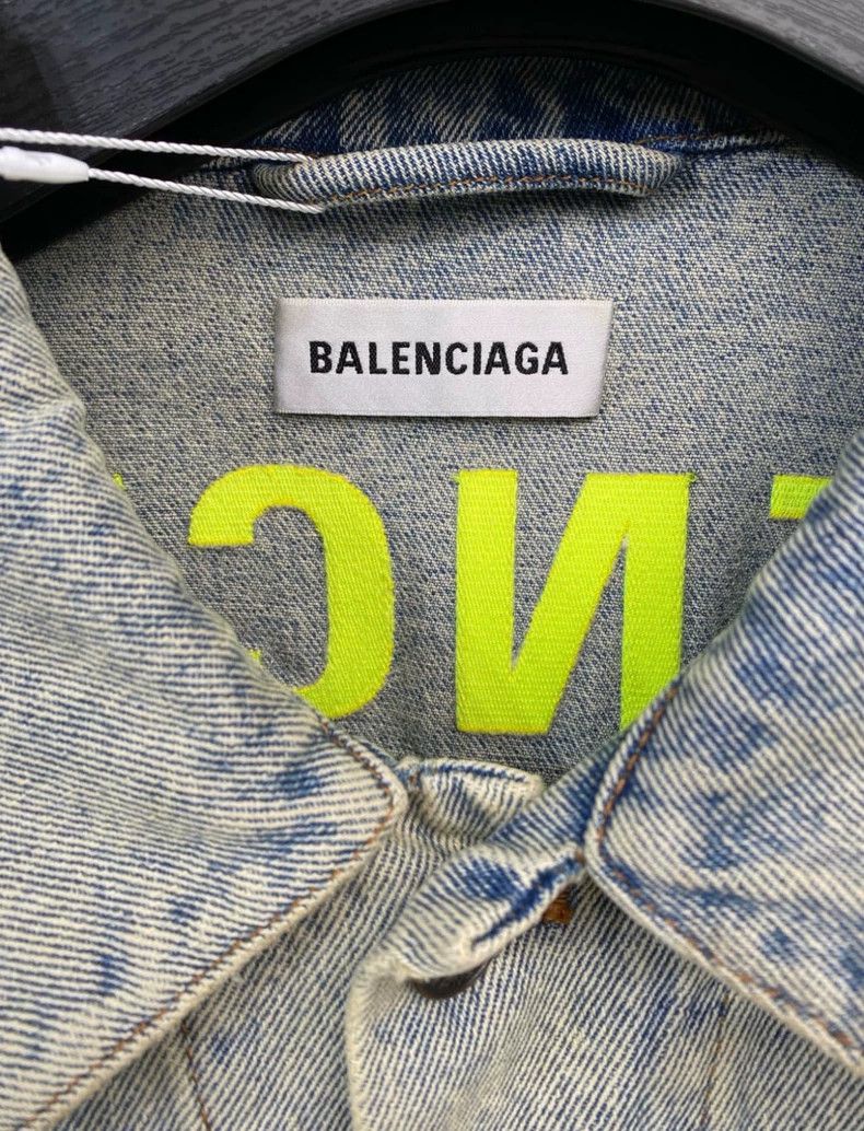 Balenciaga Balenciaga size 38 Denim jacket + coat Size US XS / EU 42 / 0 - 3 Thumbnail