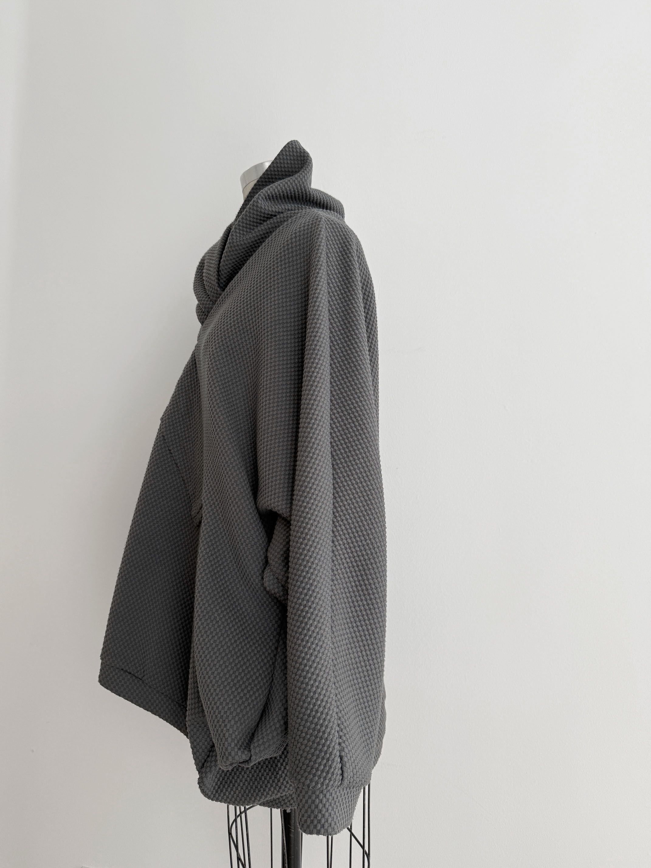 Henrik Vibskov Henrik Vibskov Oversized geometry Top Size US M / EU 48-50 / 2 - 4 Thumbnail