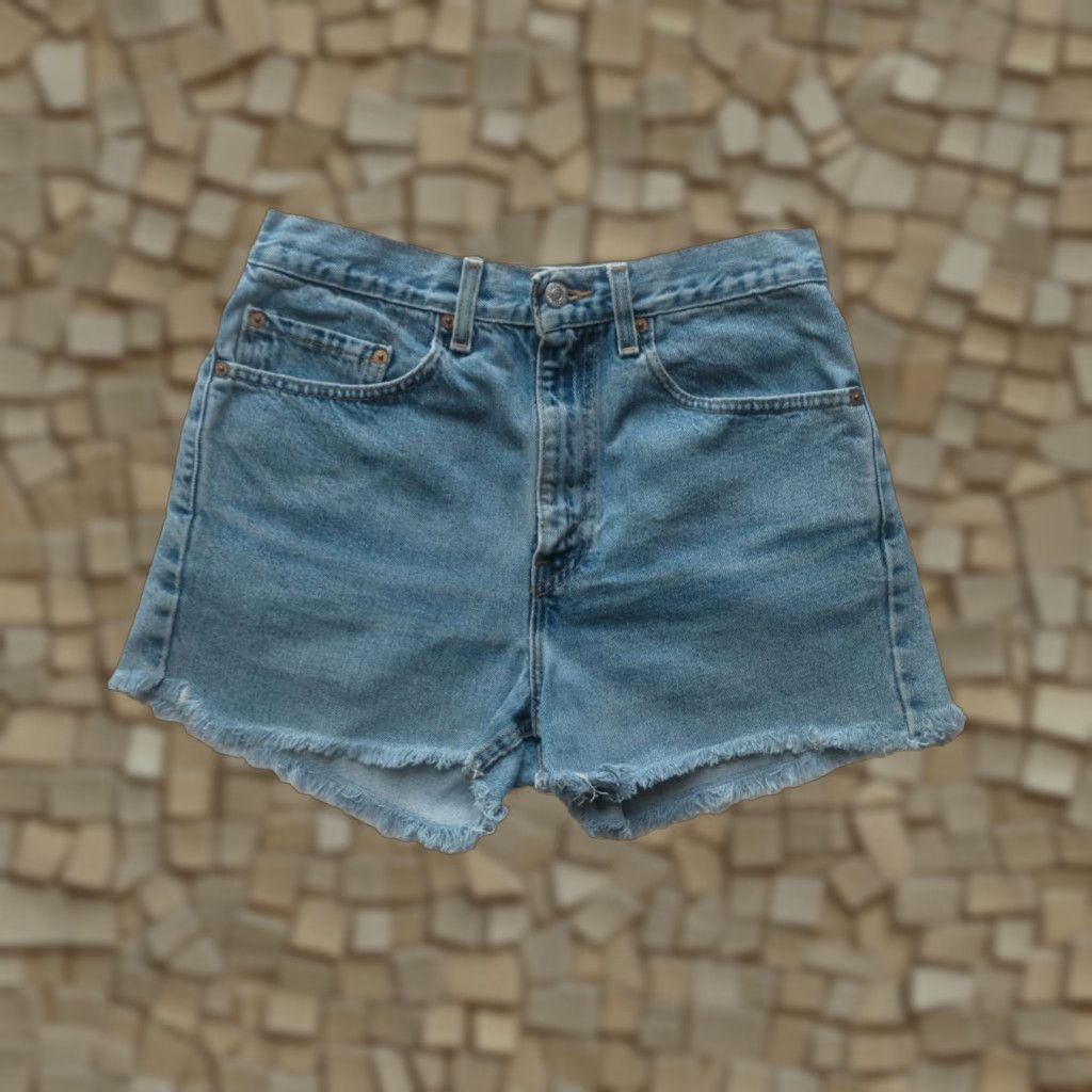 Levi's VINTAGE Levi's 505 Cut Off Shorts Made in USA Denim Women SZ 31 2001 USA Logo 3" Inseam Summer Spring Fall Mens/Womens? Size 24" / US 00 / IT 34 - 1 Thumbnail