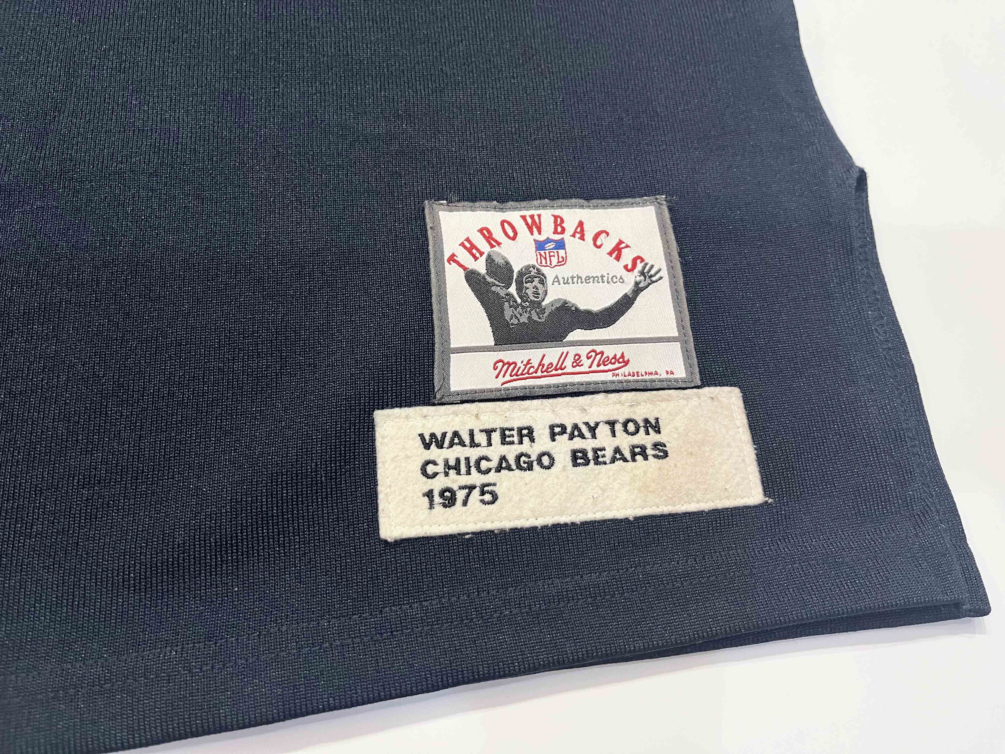 Mitchell & Ness Mitchell & Ness NFL Chicago Bears PAYTON #34 Football Jersey Size US XXL / EU 58 / 5 - 4 Thumbnail