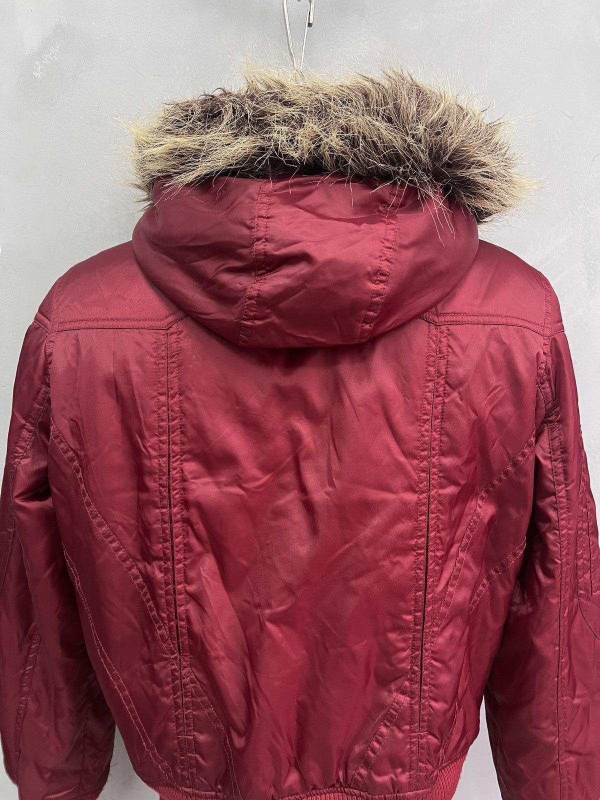 If Six Was Nine If six was nine Red puffer fur hood jacket y2k 14thaddiction Size US M / EU 48-50 / 2 - 8 Thumbnail