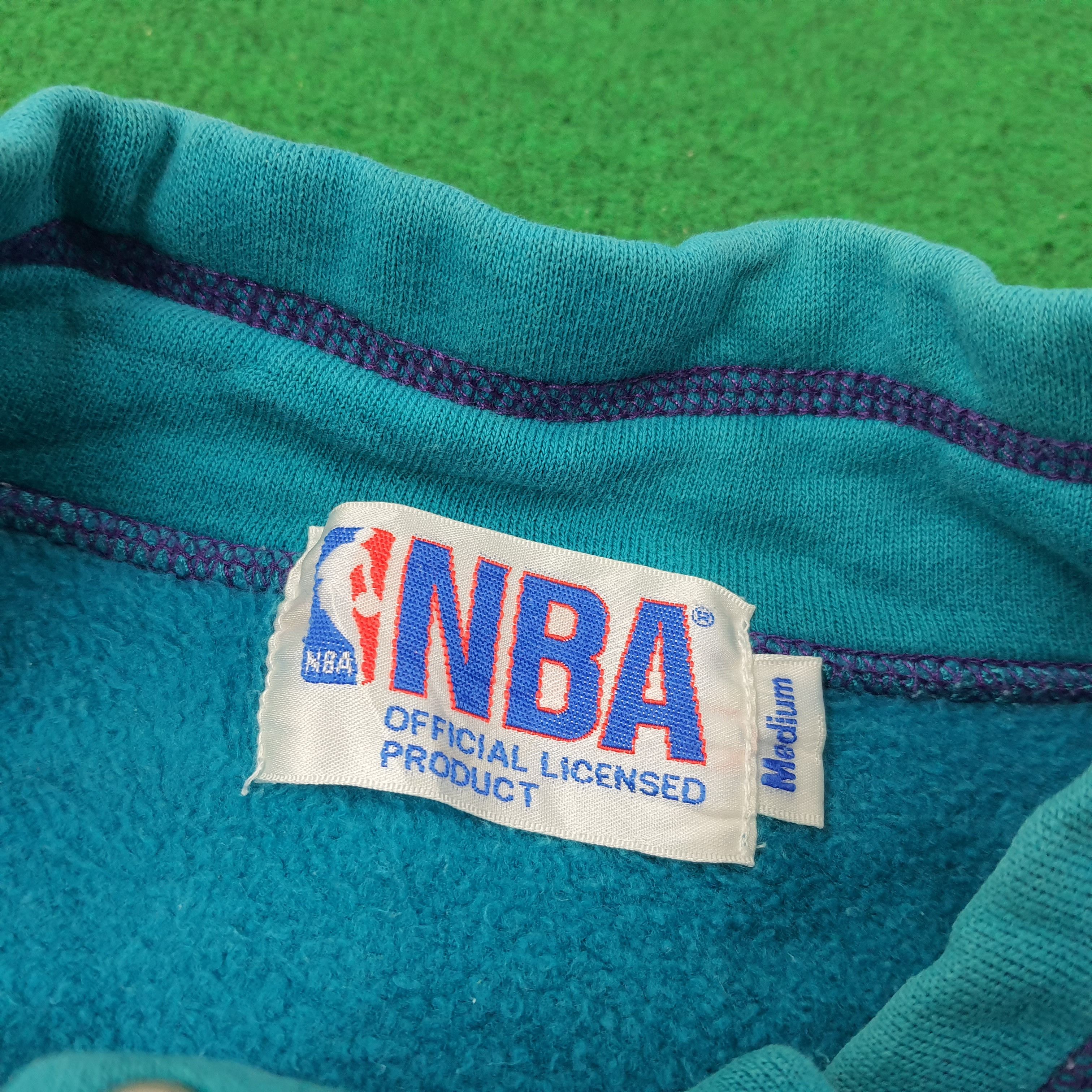NBA Vintage NBA Charlotte Hornets Team Sports Sweatshirt C246N27 Size US M / EU 48-50 / 2 - 5 Thumbnail