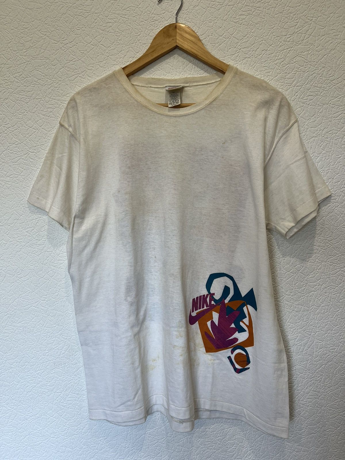 Nike Vintage 80’s Nike T Shirt Distressed Size US L / EU 52-54 / 3 - 3 Thumbnail
