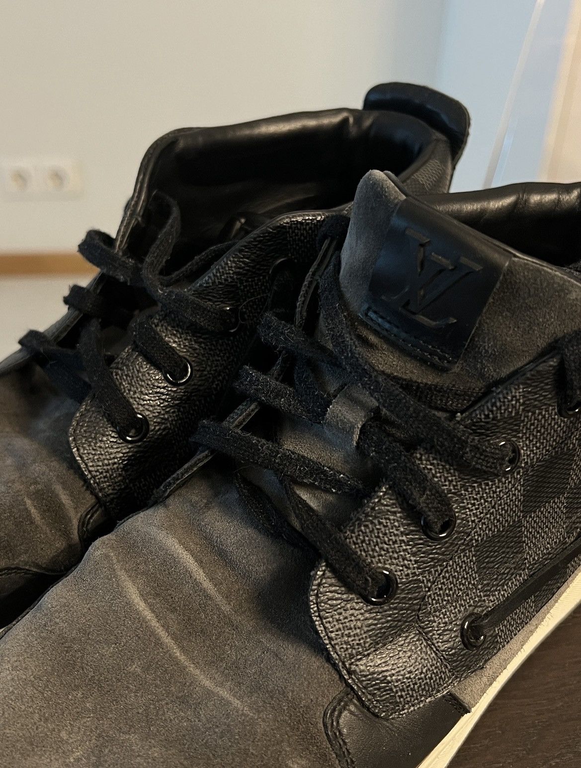 Louis Vuitton Louis Vuitton Propeller Sneakers Size US 9 / EU 42 - 2 Thumbnail