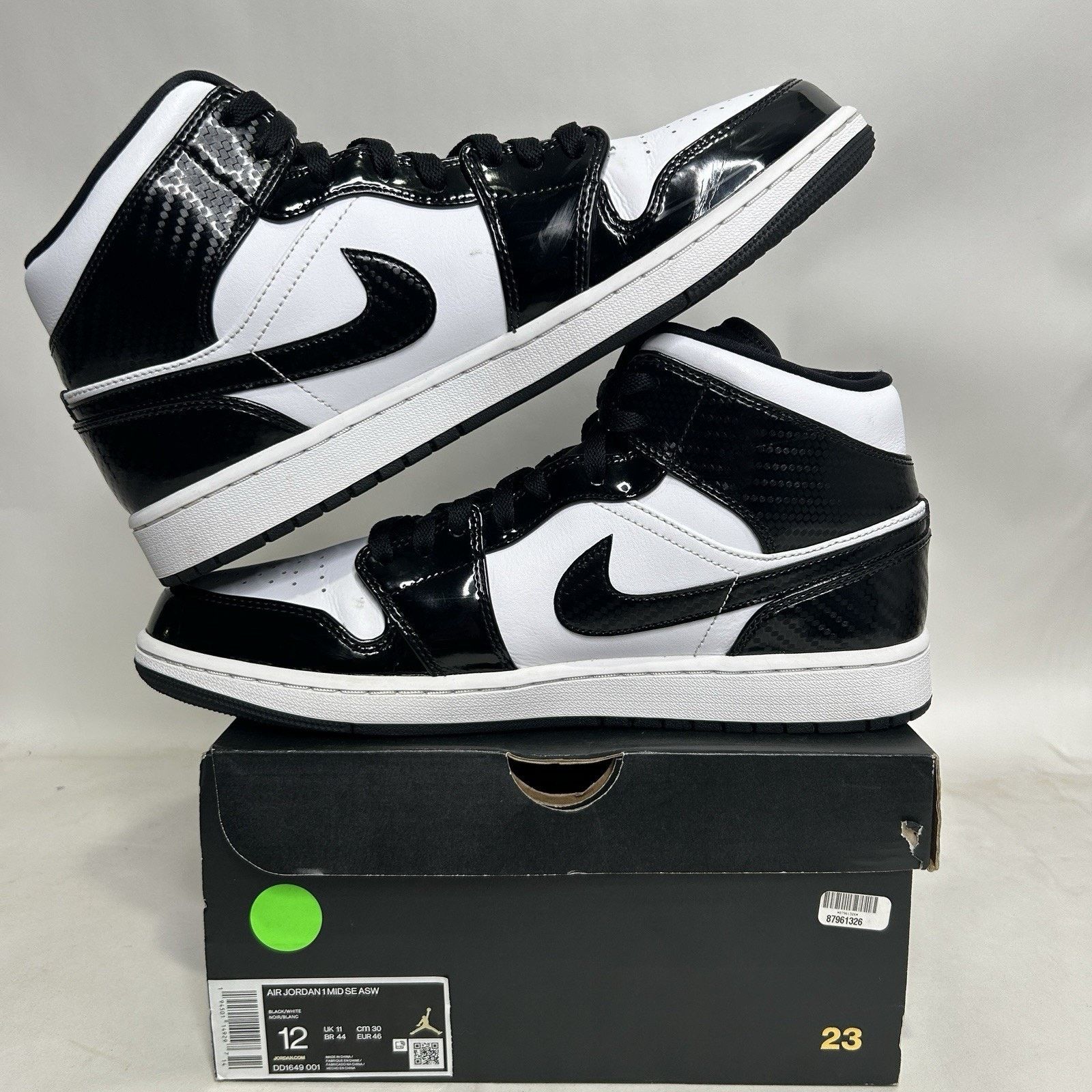 Jordan Brand Nike Air Jordan 1 Retro Mid SE “All-Star/Carbon Fiber” Size US 12 / EU 45 - 2 Thumbnail