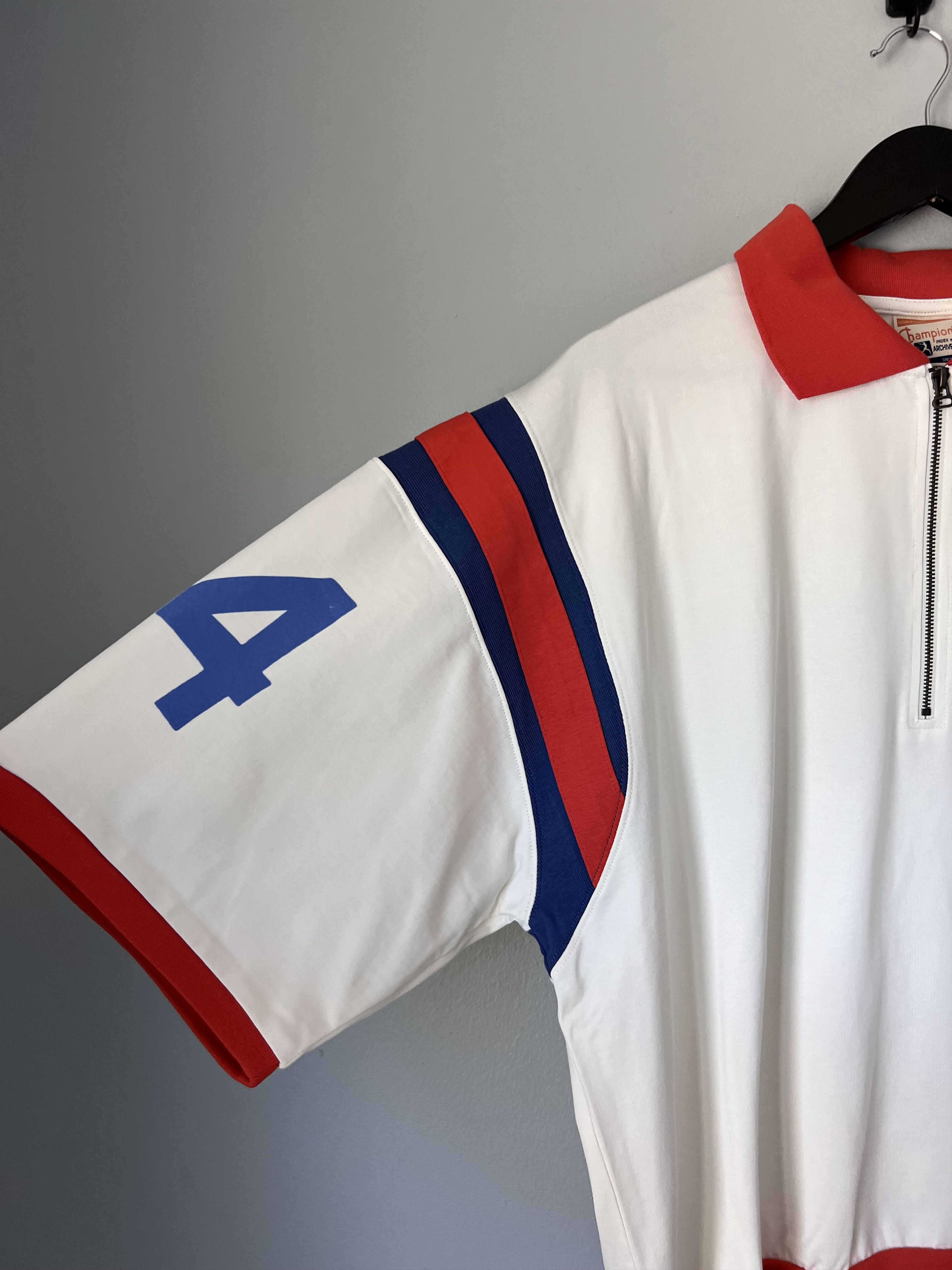 Champion Champion Index and Archives Pool Boy Zip Shirt in Pearl Size US XL / EU 56 / 4 - 4 Thumbnail