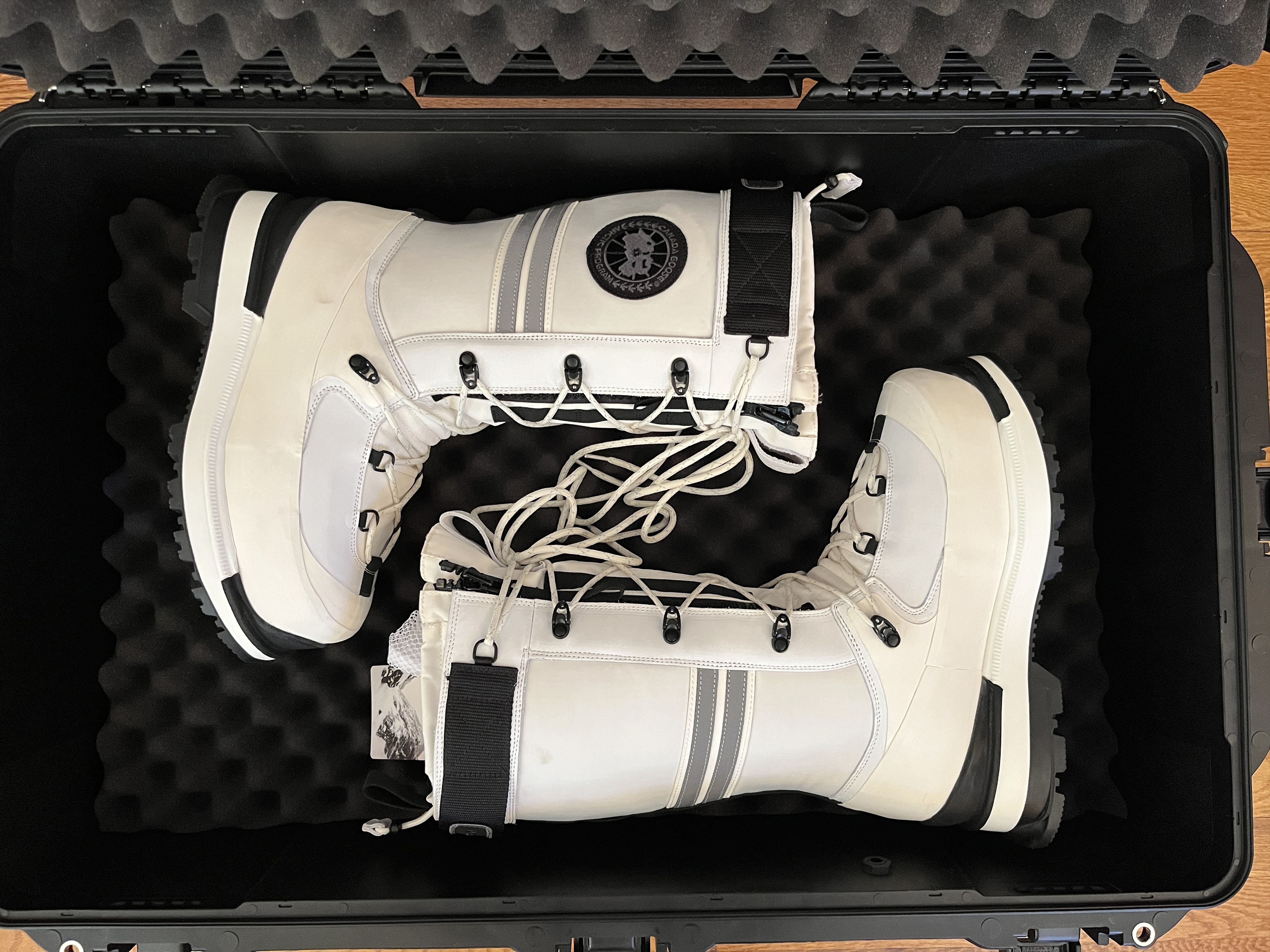 Canada Goose CANADA GOOSE SNOW MANTRA BOOTS Size US 9 / IT 39 - 12 Thumbnail
