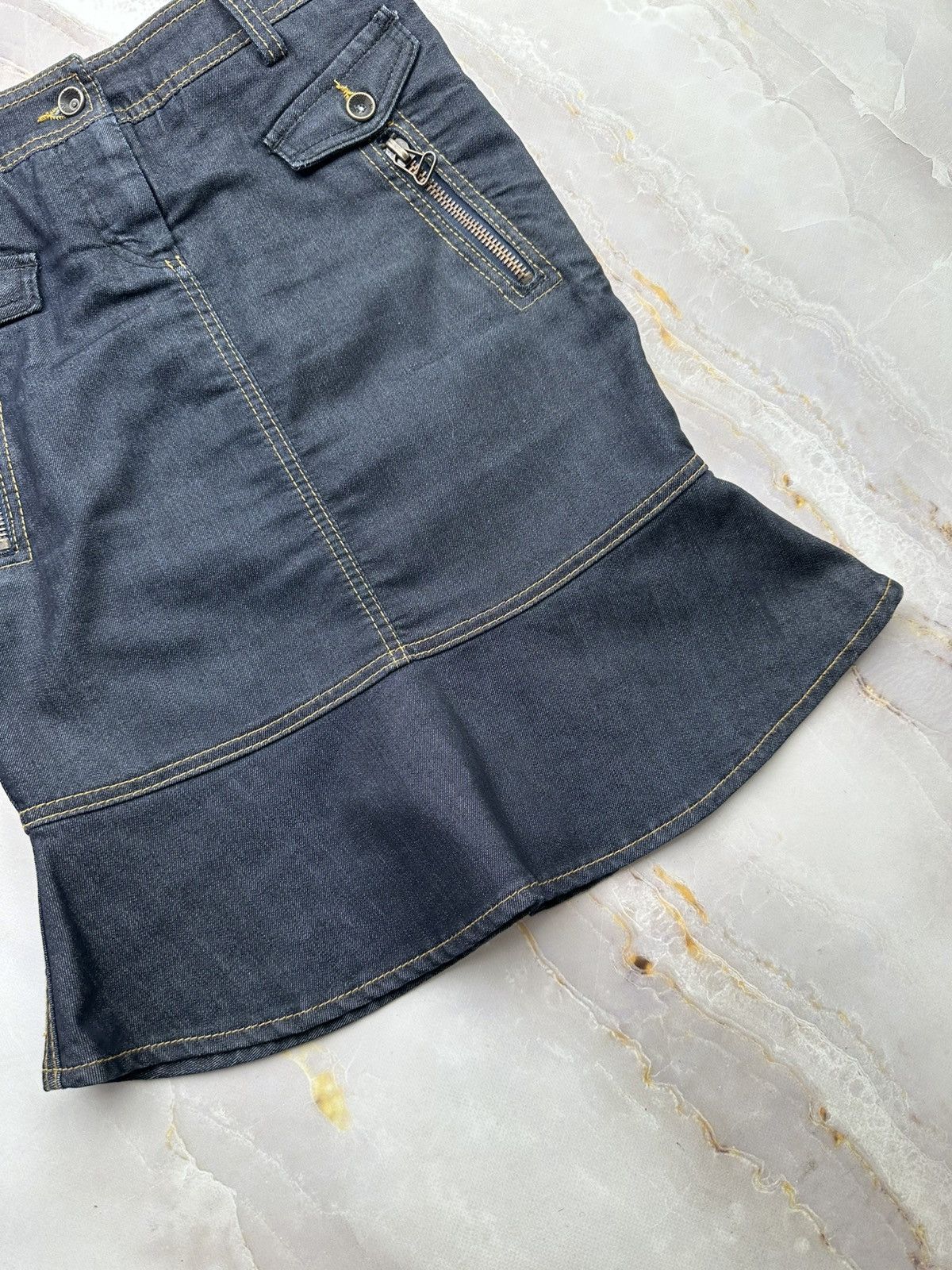 Armani Armani Jeans Knee Length Skirt Size 26" / US 2 / IT 38 - 7 Thumbnail