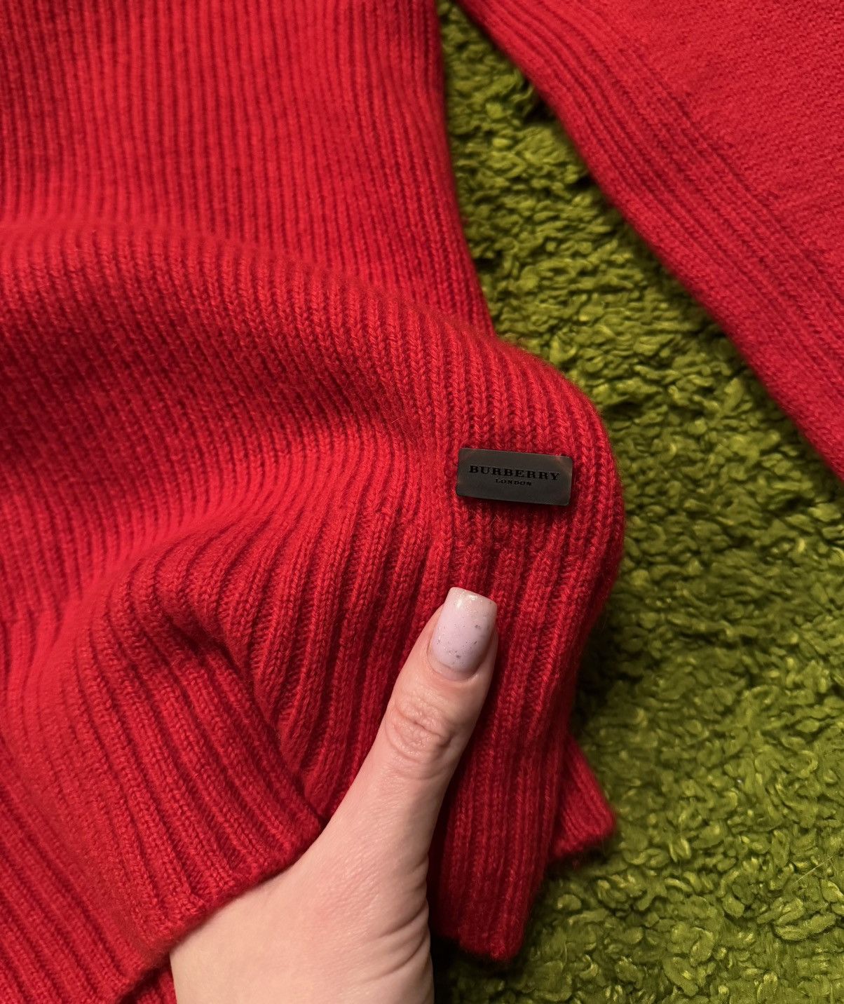 Burberry × Designer Burberry London 100% cashmere ribbed knit sweater Size S / US 4 / IT 40 - 9 Thumbnail