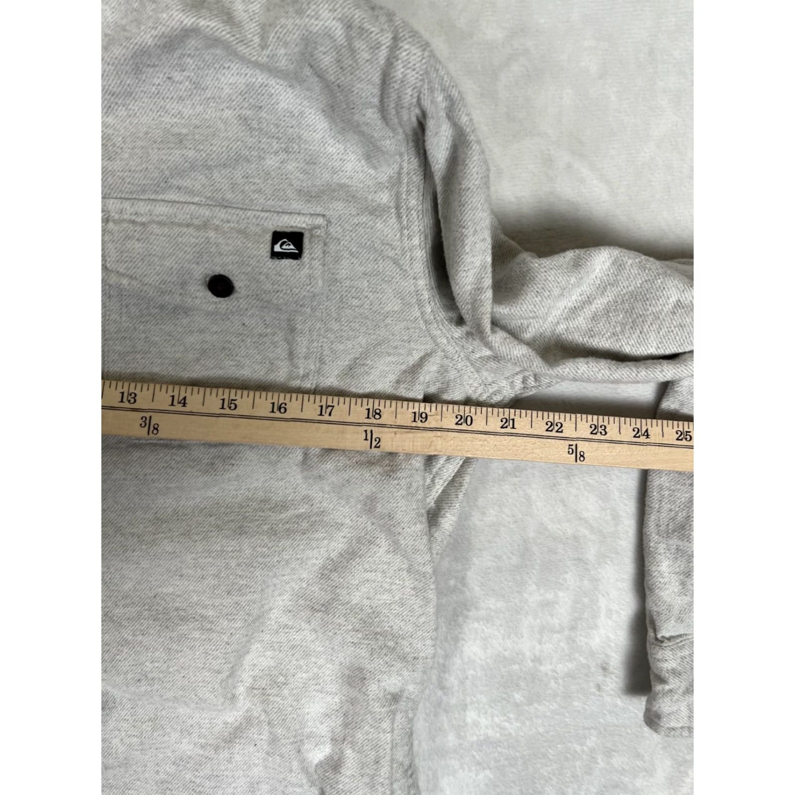Quiksilver VINTAGE Quiksilver Hoodie Sweatshirt Size M Gray Button Crew Neck Long Sleeve Pockets Hooded Surf Skater Beach Y2K 90s Men Size US M / EU 48-50 / 2 - 4 Thumbnail