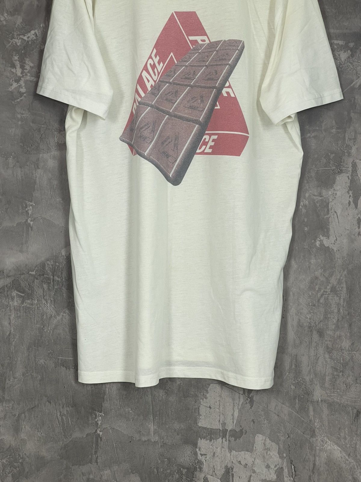 Palace × Vintage Palace Chocolate Bar Tee 2 Sides Logo Hype T shirt Size US XL / EU 56 / 4 - 5 Thumbnail