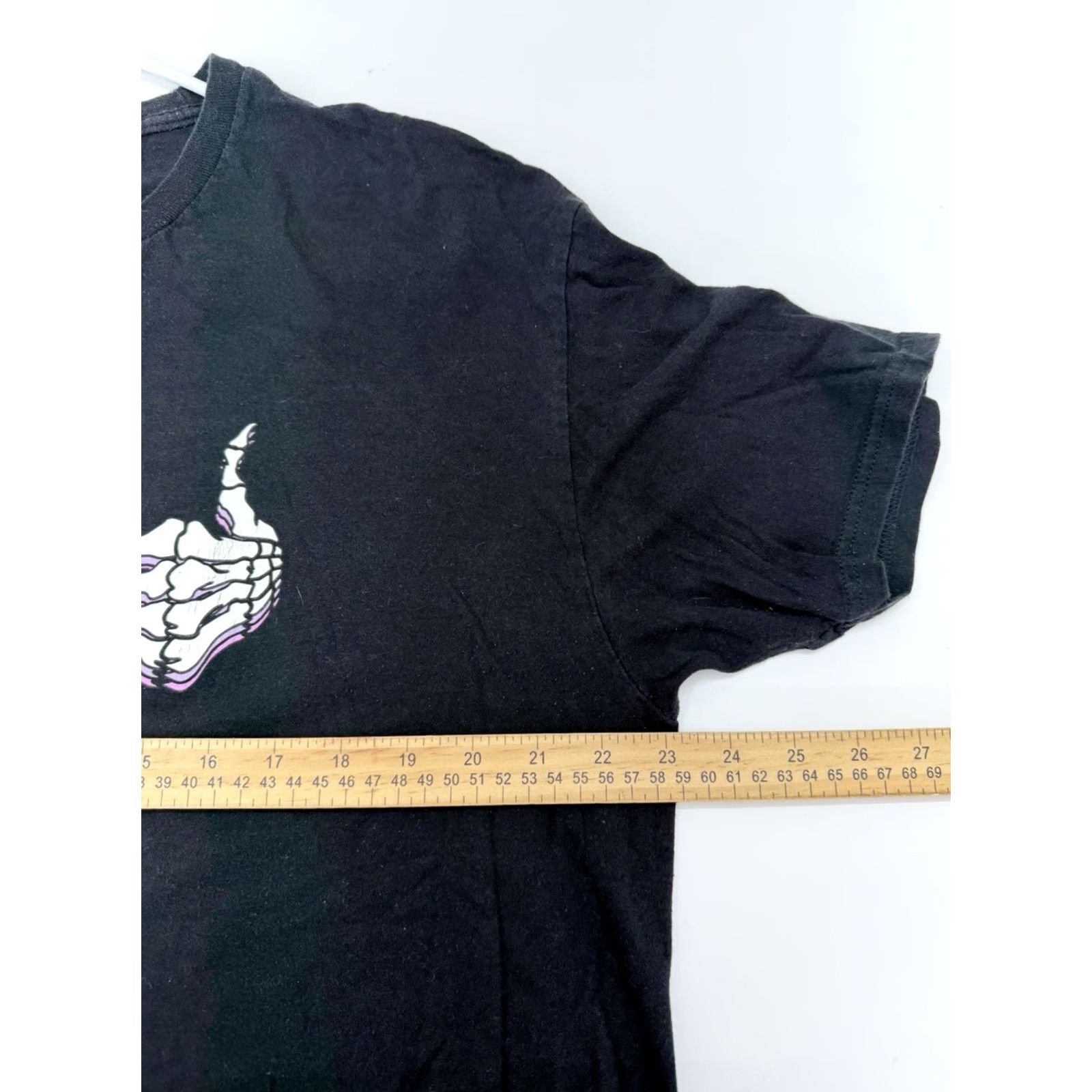 Vintage Artist Union T-Shirt XL Black Short Sleeve Skeleton Thumbs Up Unisex Adults Mens Womens Shirt Size US XL / EU 56 / 4 - 6 Thumbnail
