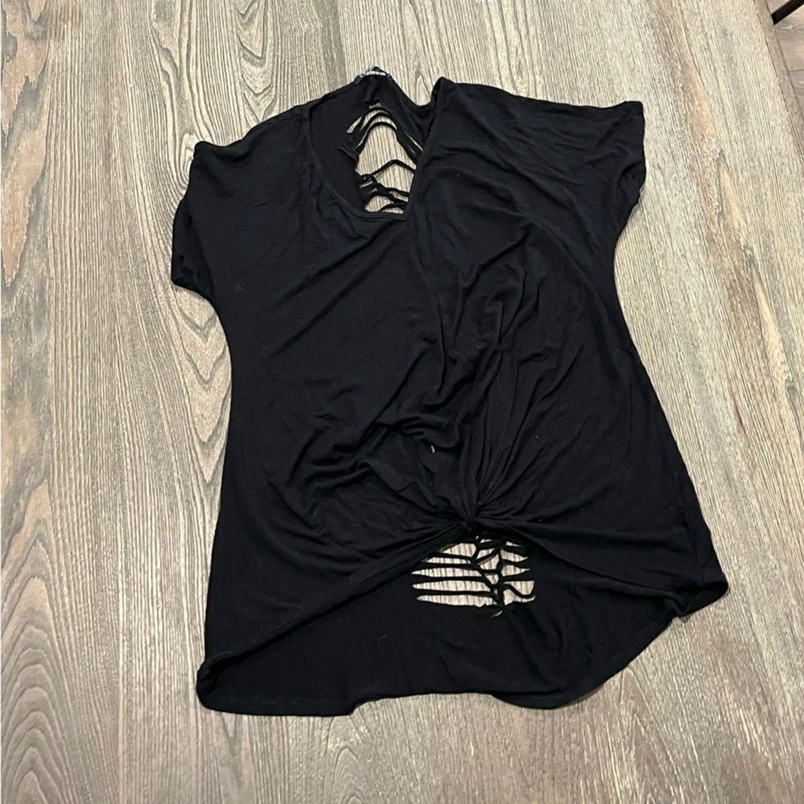 Vintage Bluheaven Cut-Up Back T-Shirt Crewneck Short Sleeve Size L Size L / US 10 / IT 46 - 1 Thumbnail