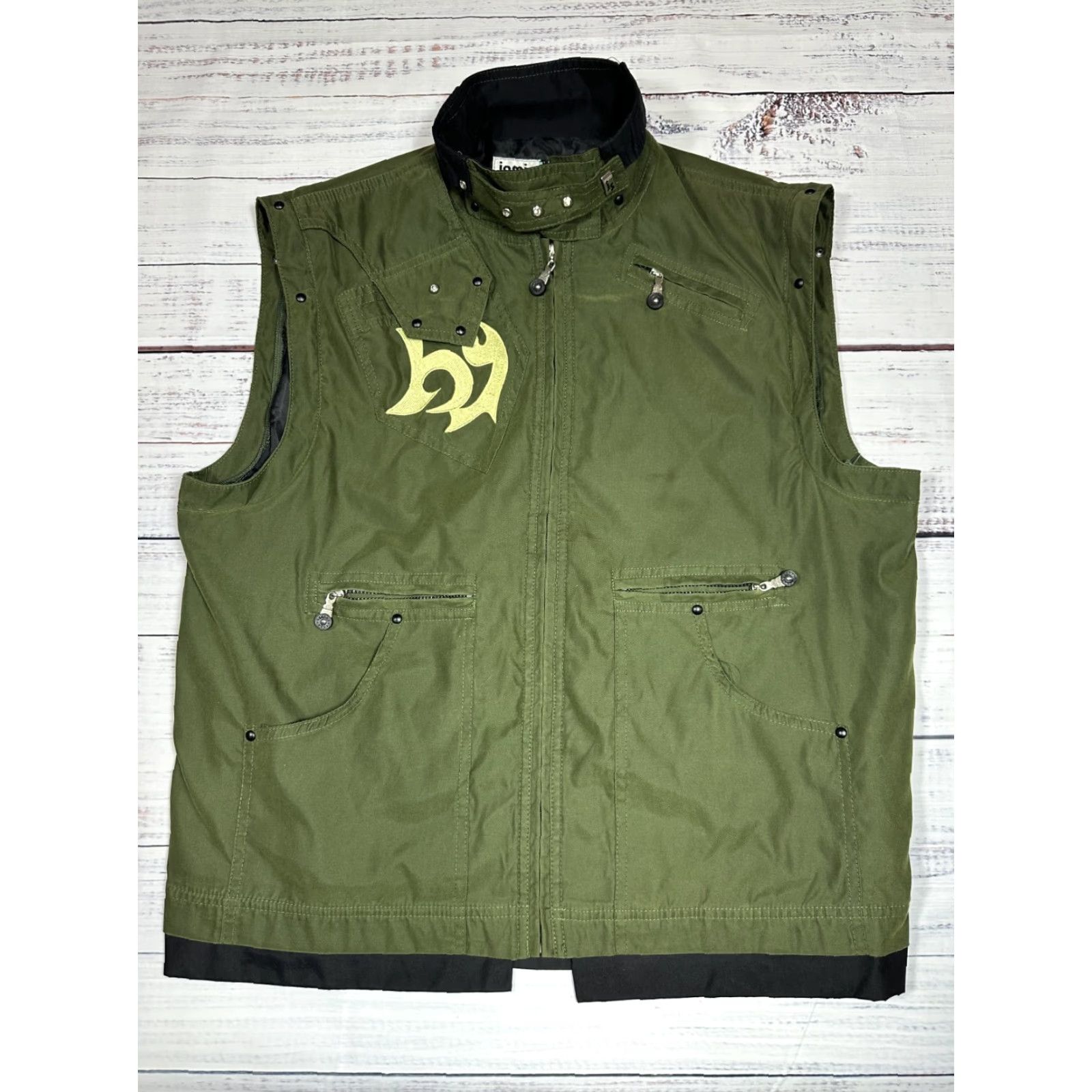Vintage Jamie Sadock Women's Vest Jacket Missing Zip Off Sleeves Rhinestoned Sz M Green Vest Jacket Women’s Basic Jacket Pockets Full Zip Size M / US 6-8 / IT 42-44 - 2 Thumbnail
