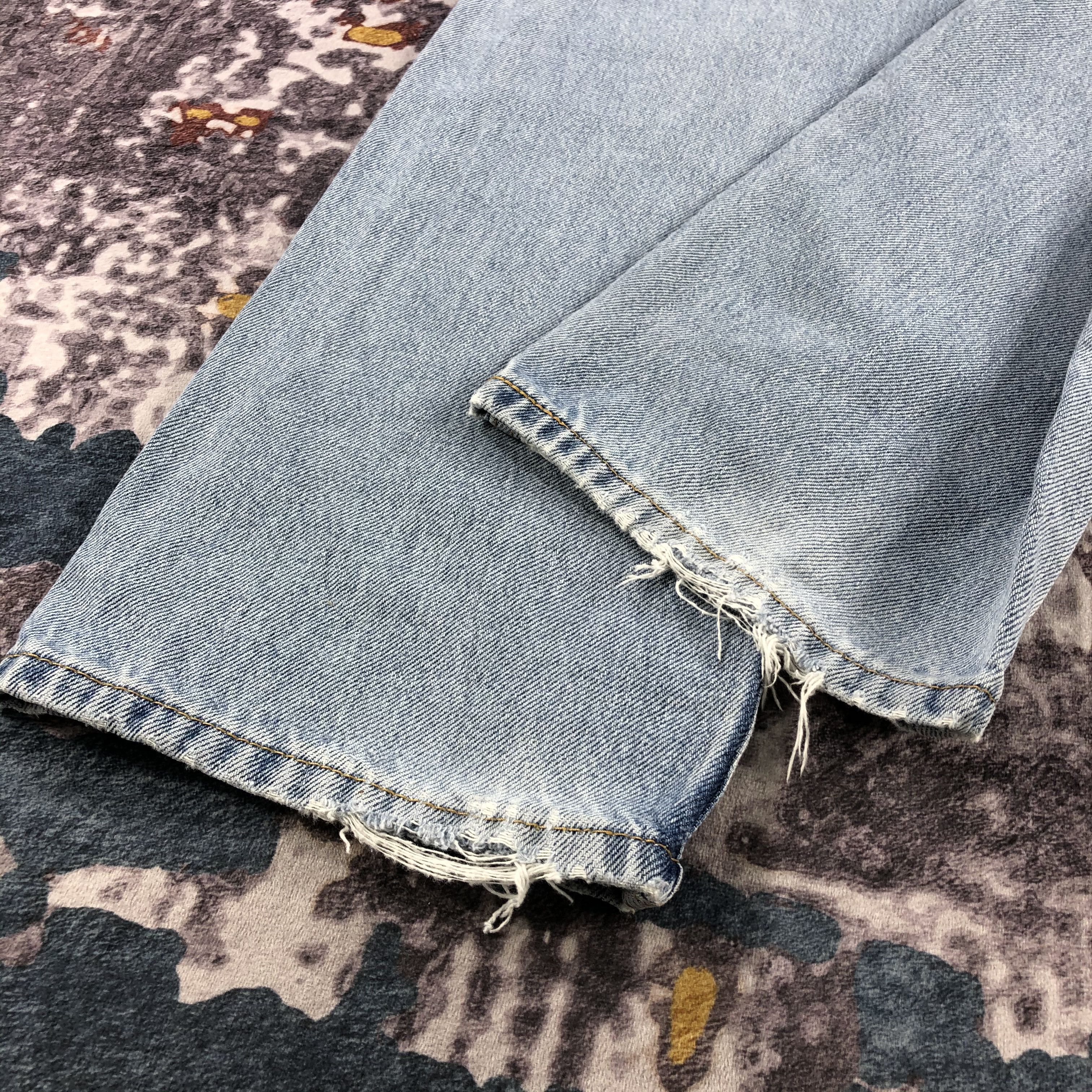 Levi's × Vintage Vintage Light Wash Levis 505 Jeans-JM2684 Size US 36 / EU 52 - 4 Thumbnail