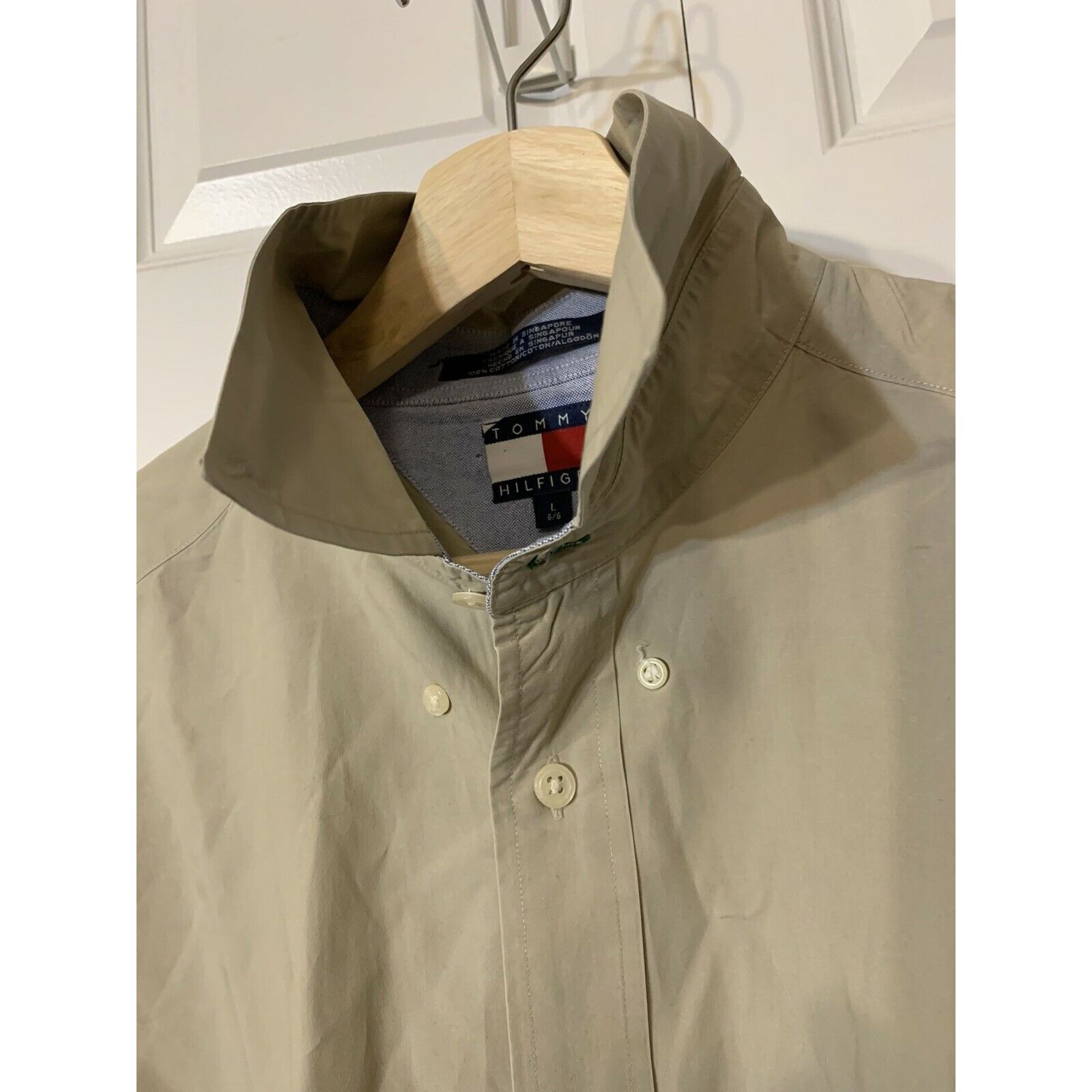 Tommy Hilfiger Tommy Hilfiger Men’s Sz L Shirt Long Sleeve Button Tan Beige Size US L / EU 52-54 / 3 - 2 Thumbnail