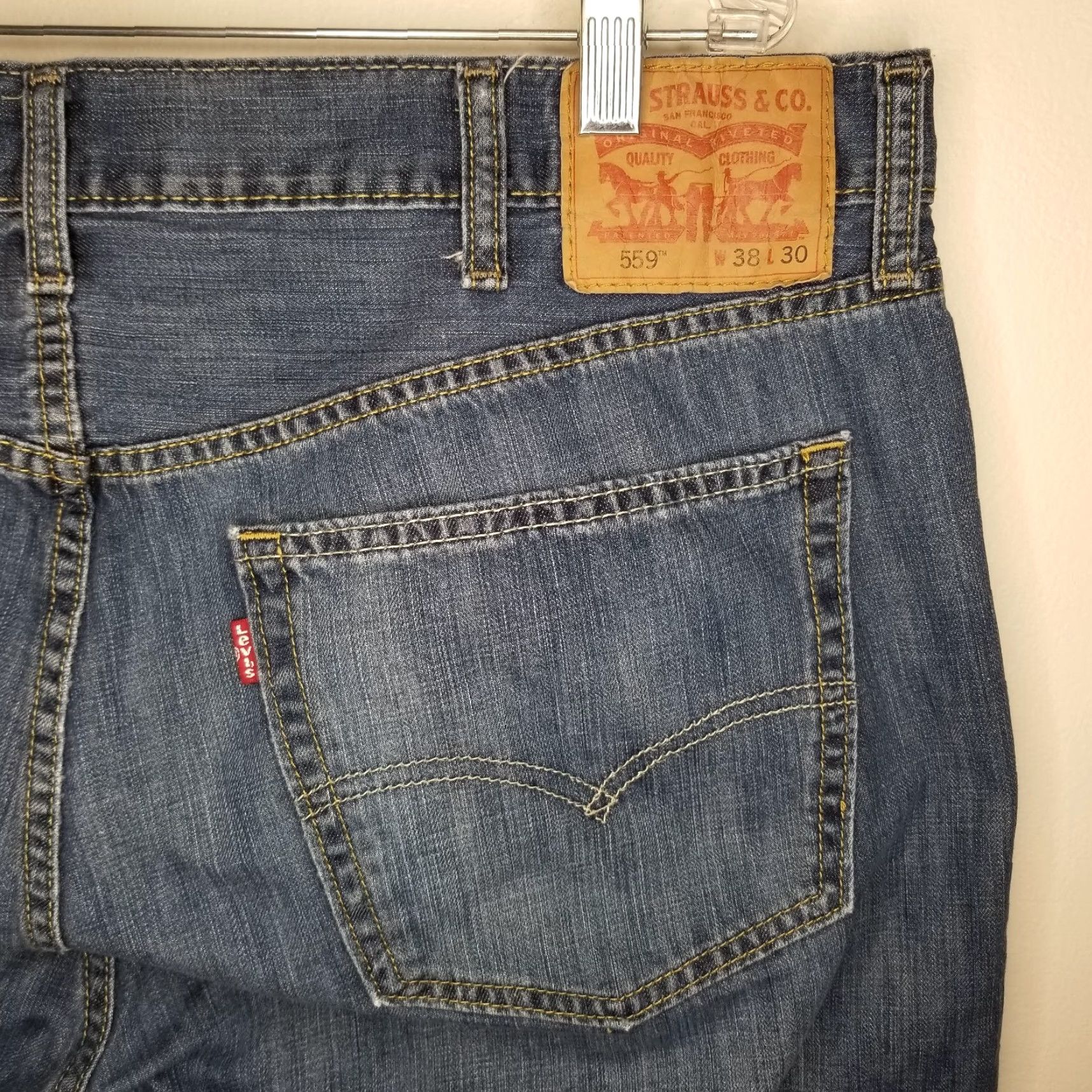 Levi's Levi's 559 Jeans Men Straight 38x30 Blue Denim Accessories? (Note: This seems off) Size US 38 / EU 54 - 6 Thumbnail